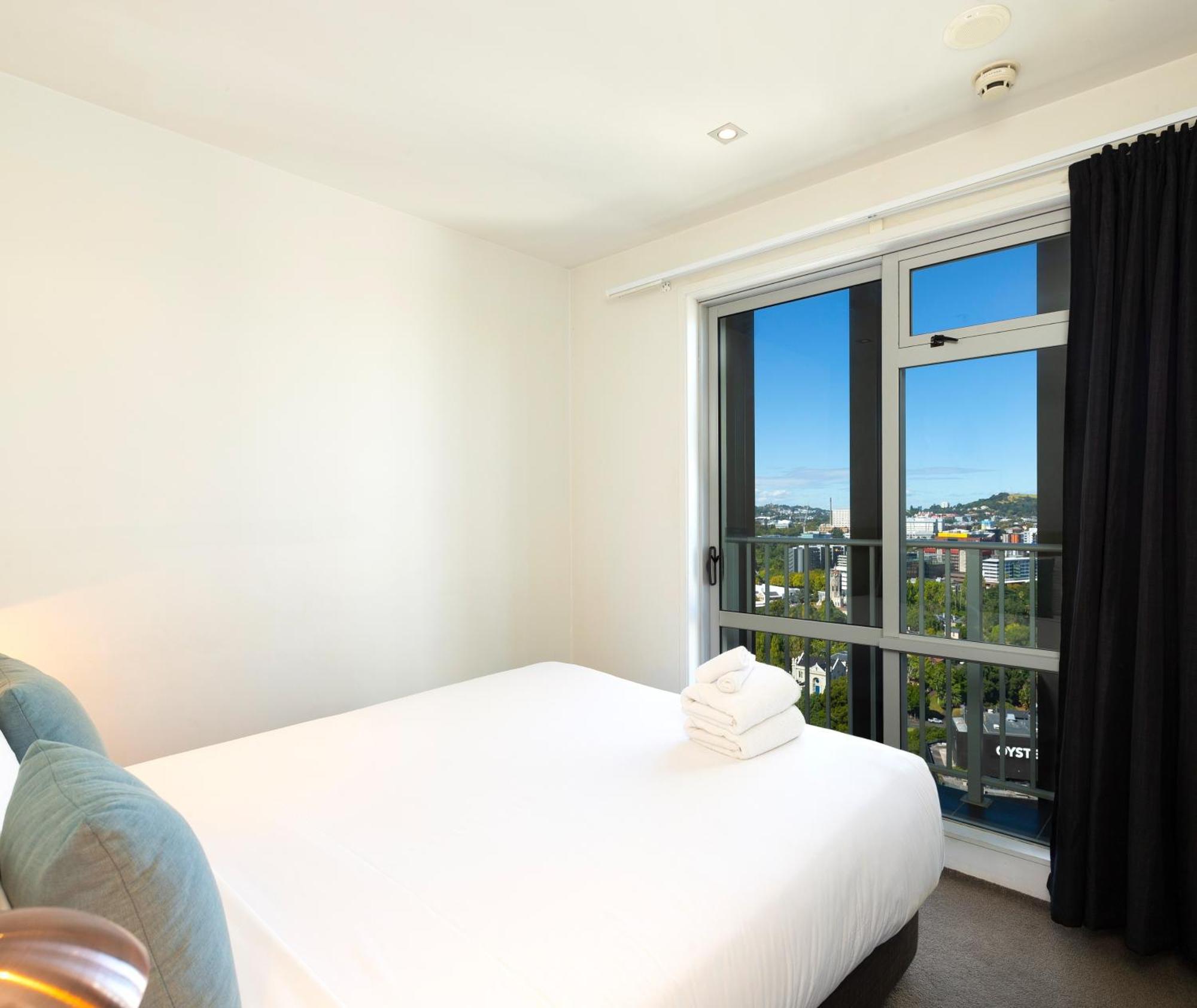 Two-Bedroom Apartment with City View