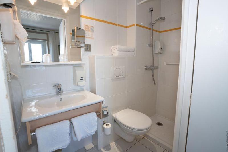 Twin Room with Sea View
