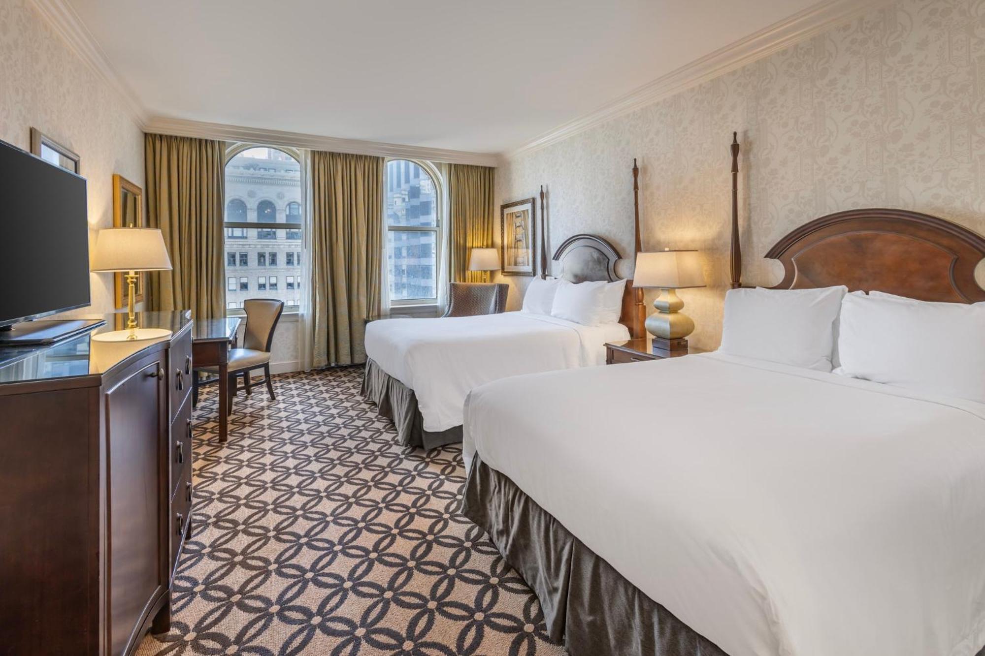 Signature Room Two Double Beds