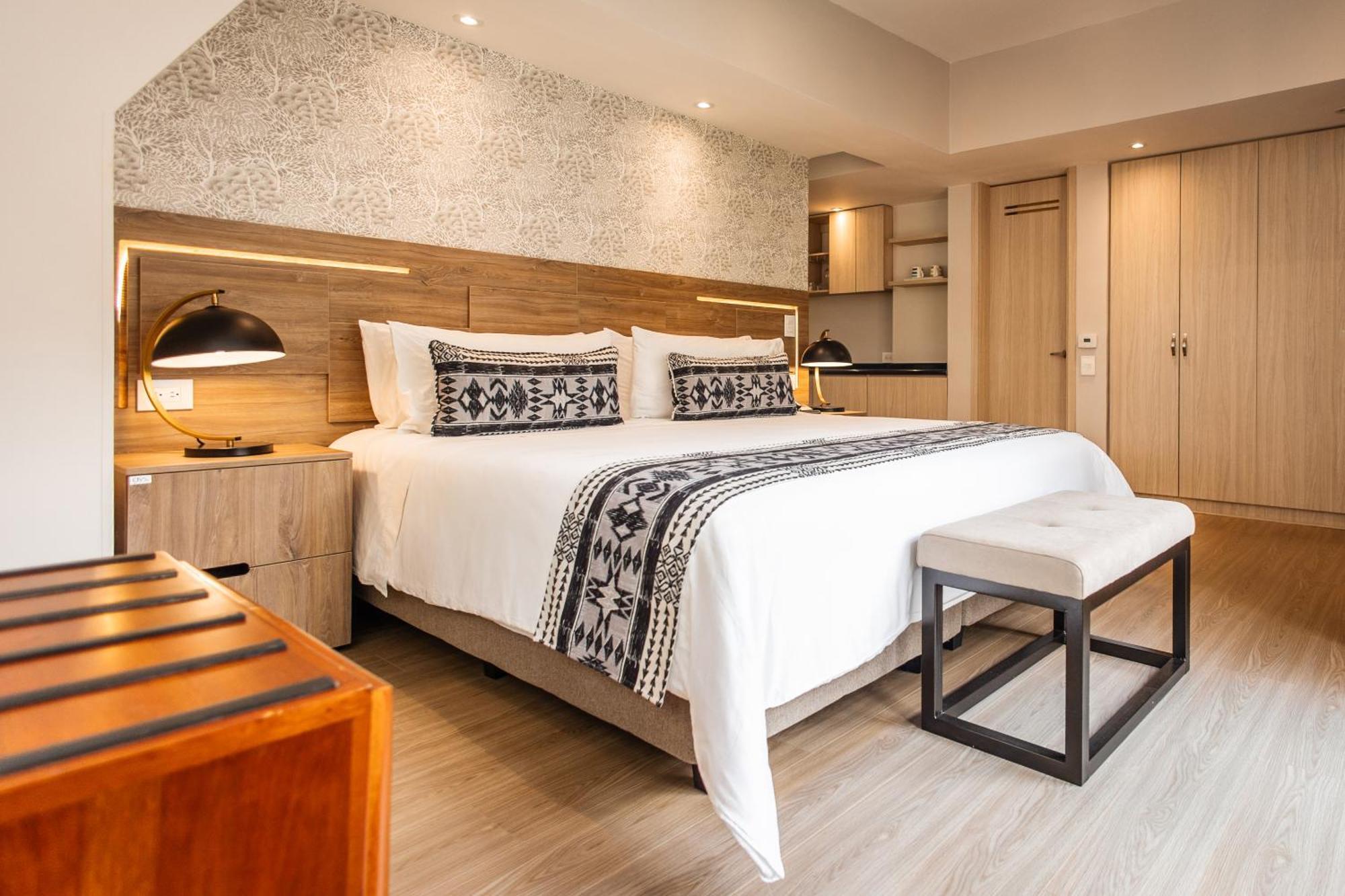 Grand Suite,1697859064:JPEG
