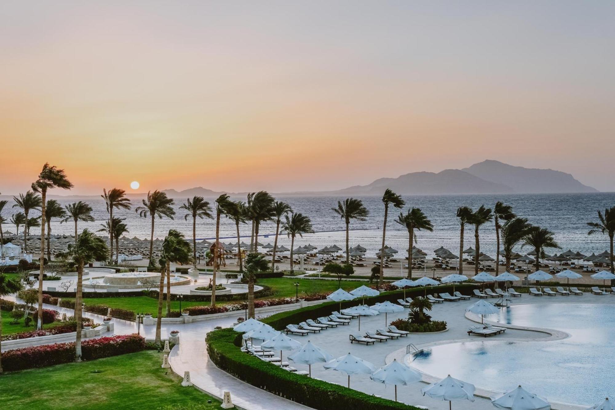 Royal Suite With Private Swimming Pool,1697865513:JPEG