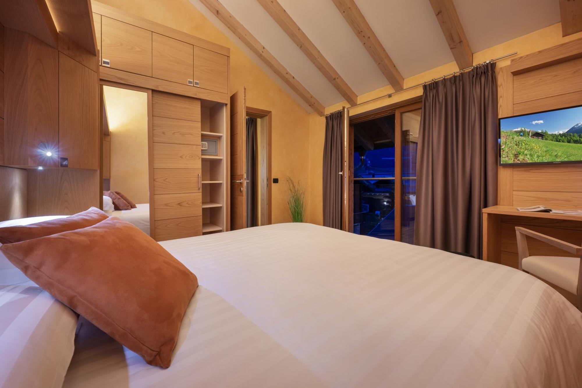 Standard Suite