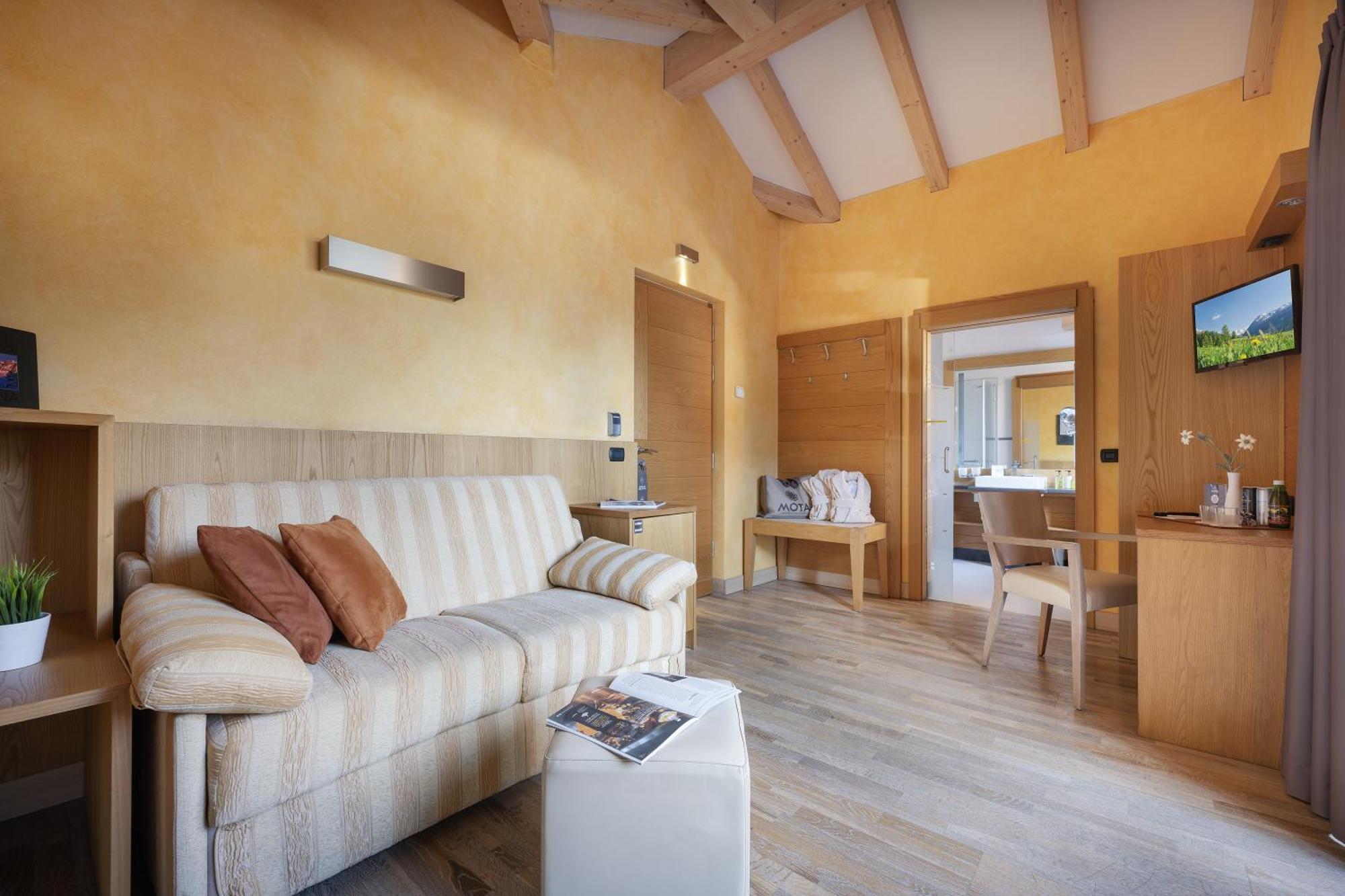 Standard Suite