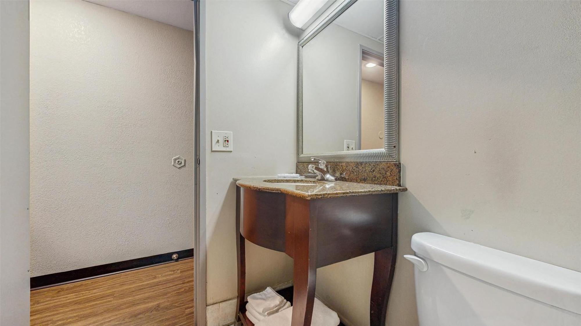 2 Queen Beds, Non-Smoking, Refrigerator & Microwave