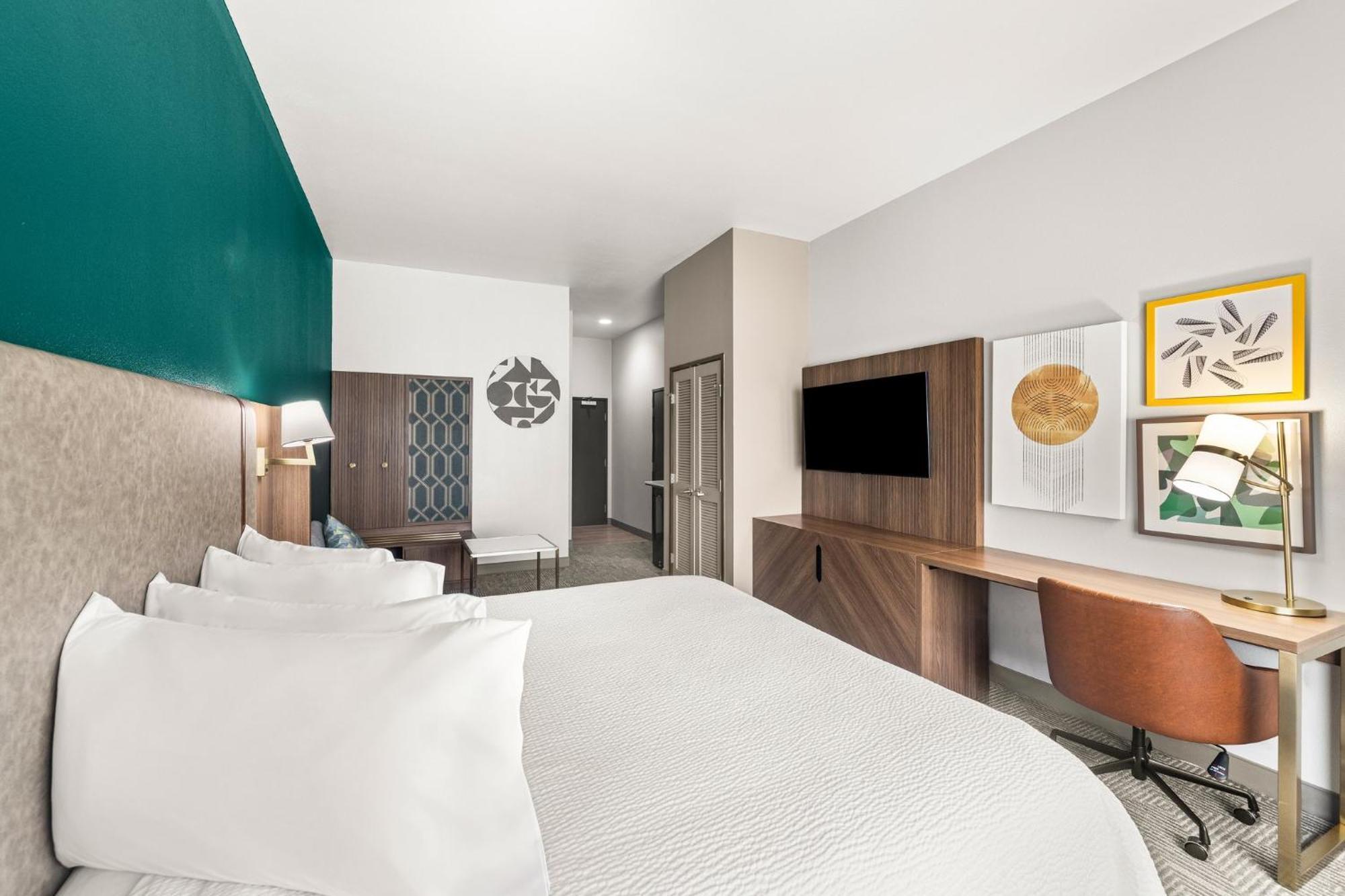 King Suite