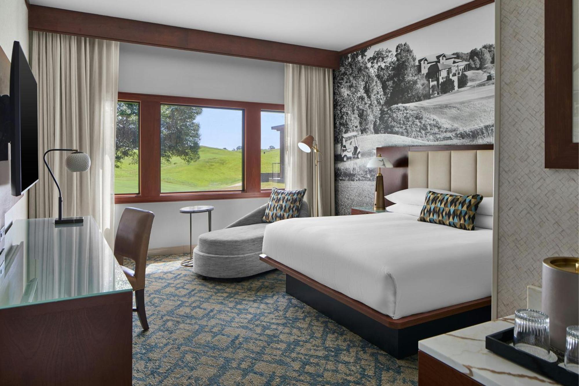 King Room with Golf View