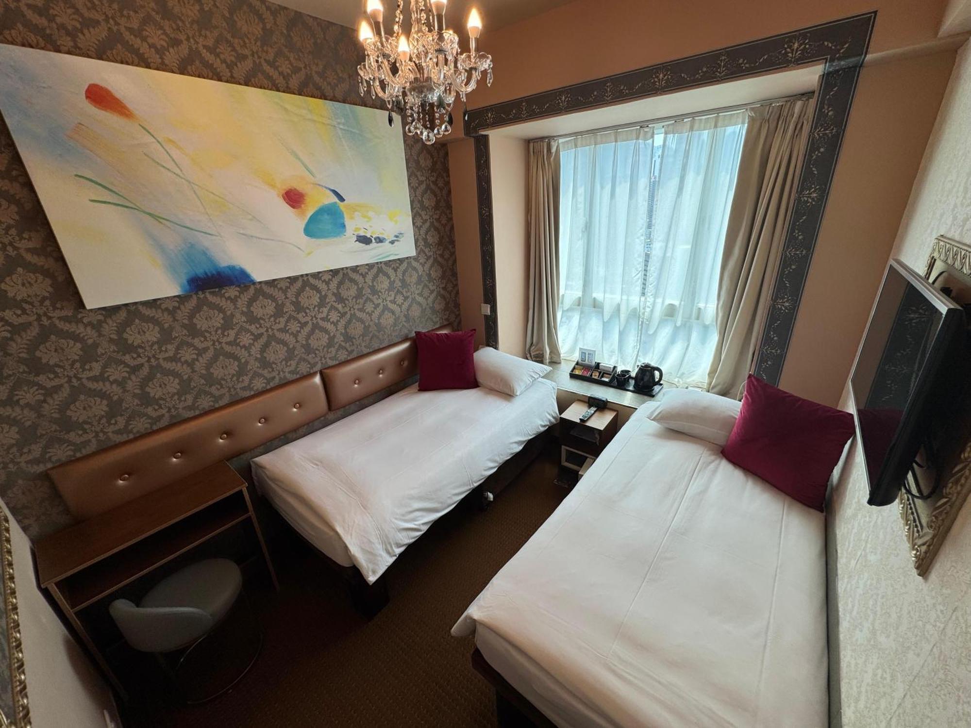 Deluxe Double or Twin Room