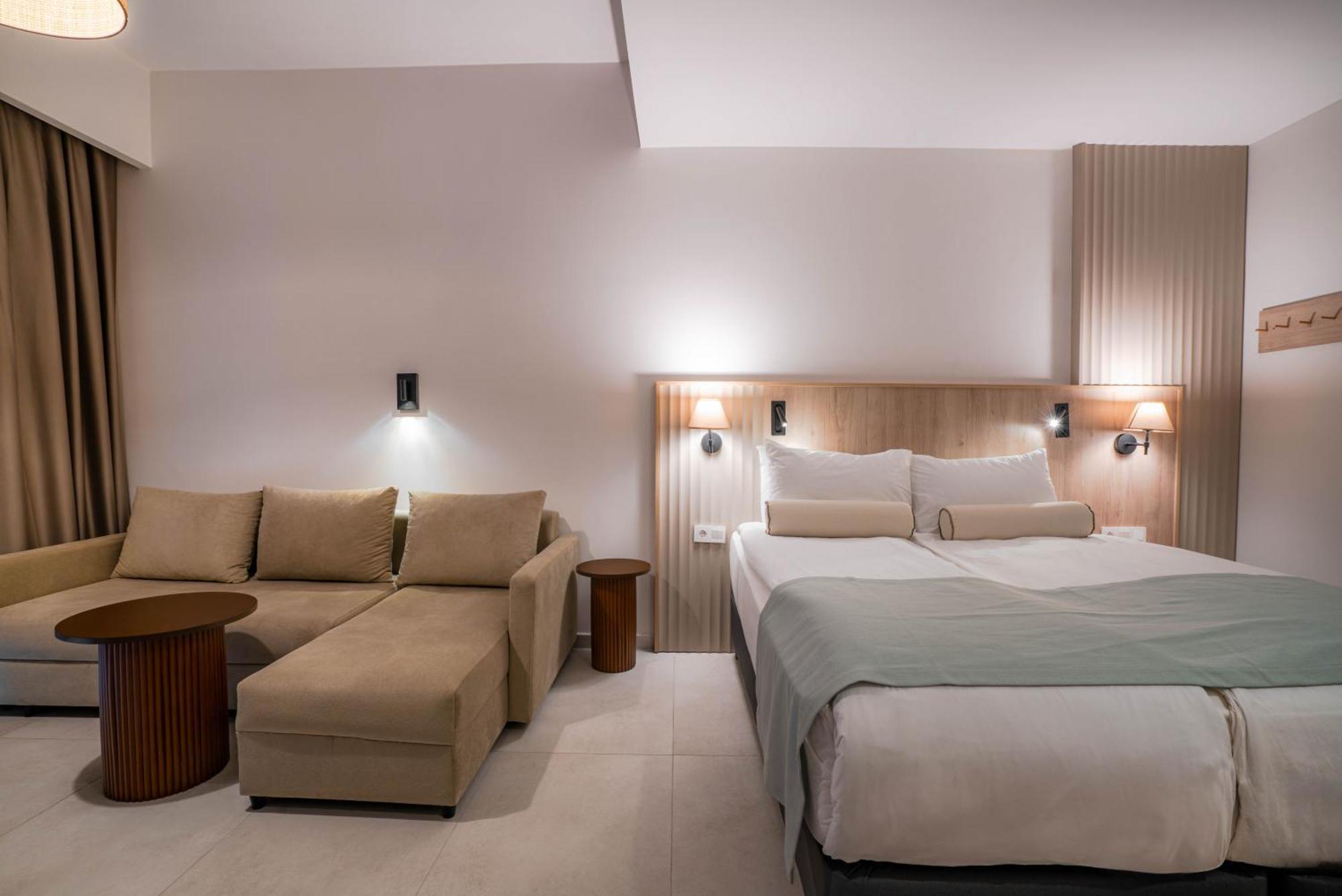 Standard Double Room,1697914659:JPEG