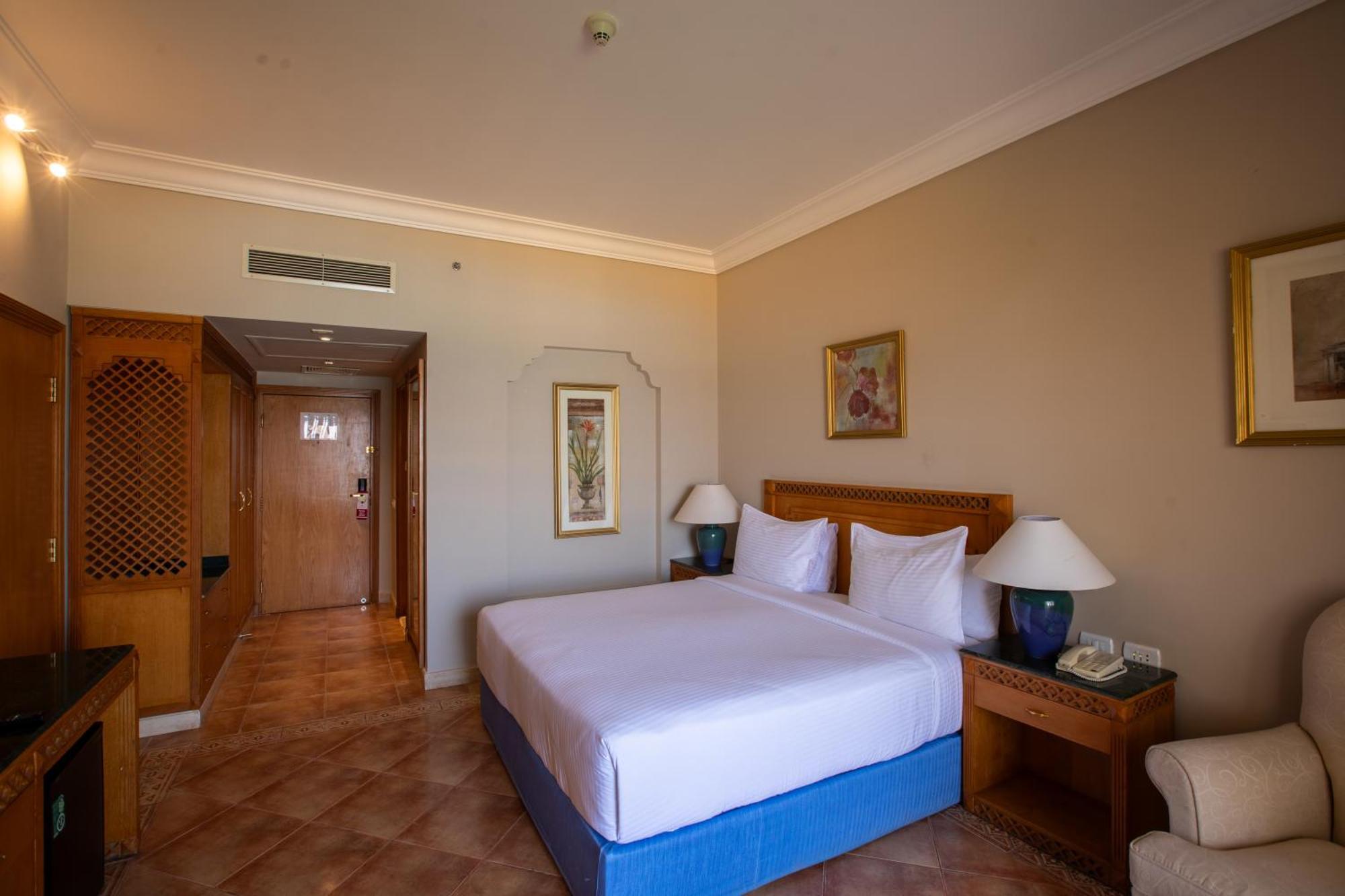 Superior Double Room Side Sea View