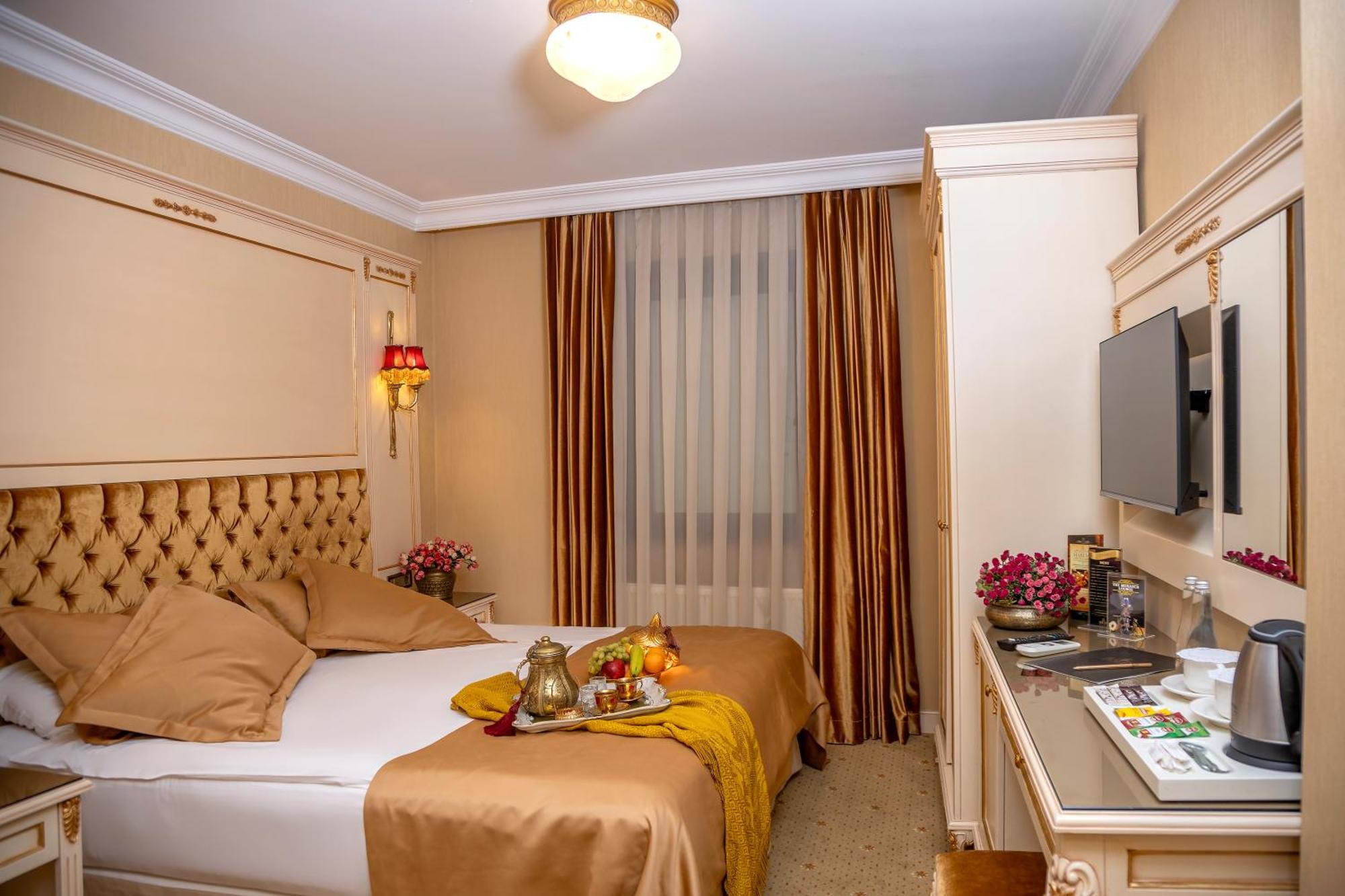 Superior Double or Twin Room,1697924018:JPEG