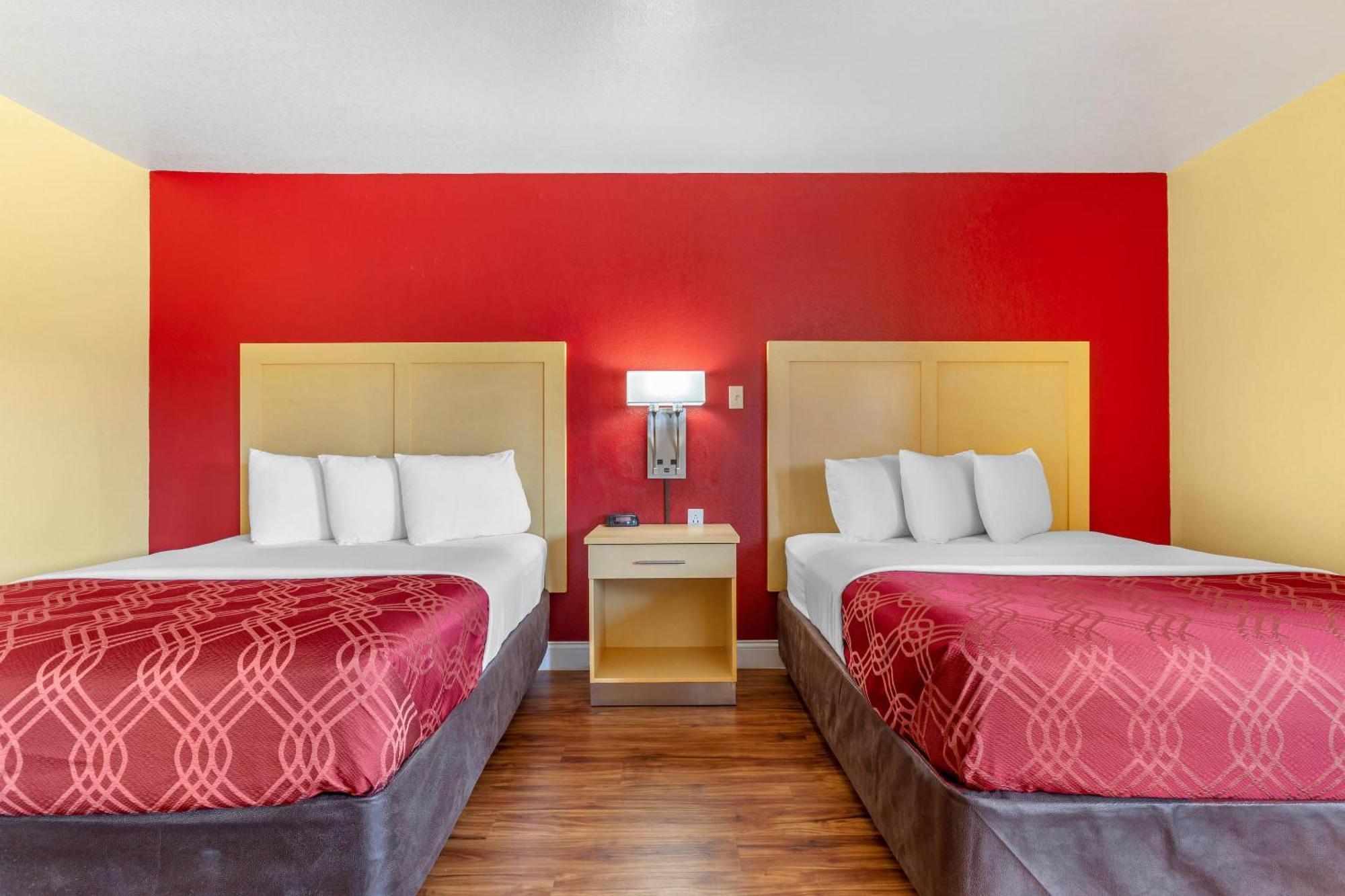 Queen Room Two Queen Beds Non-Smoking