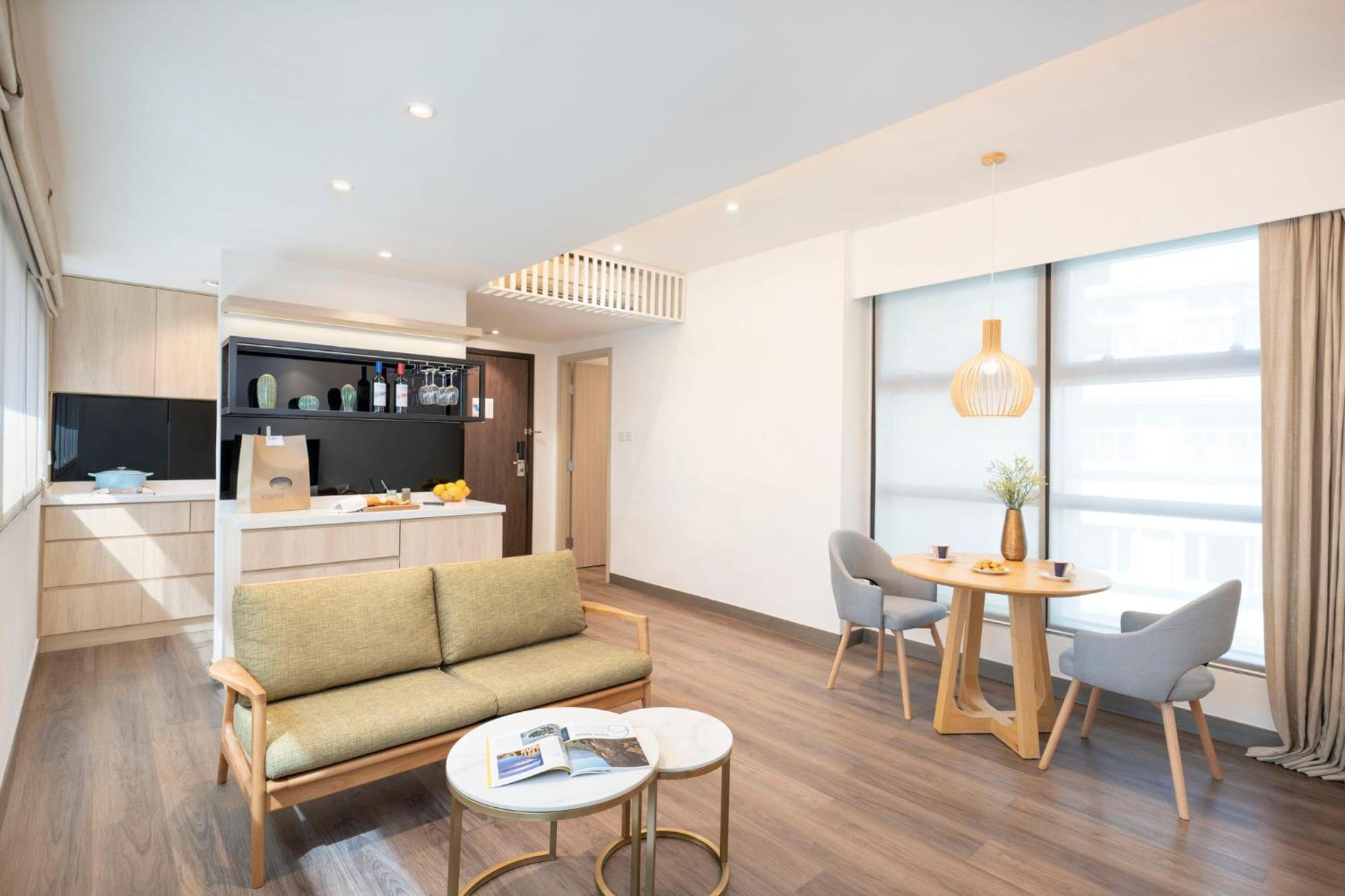 One-Bedroom Apartment