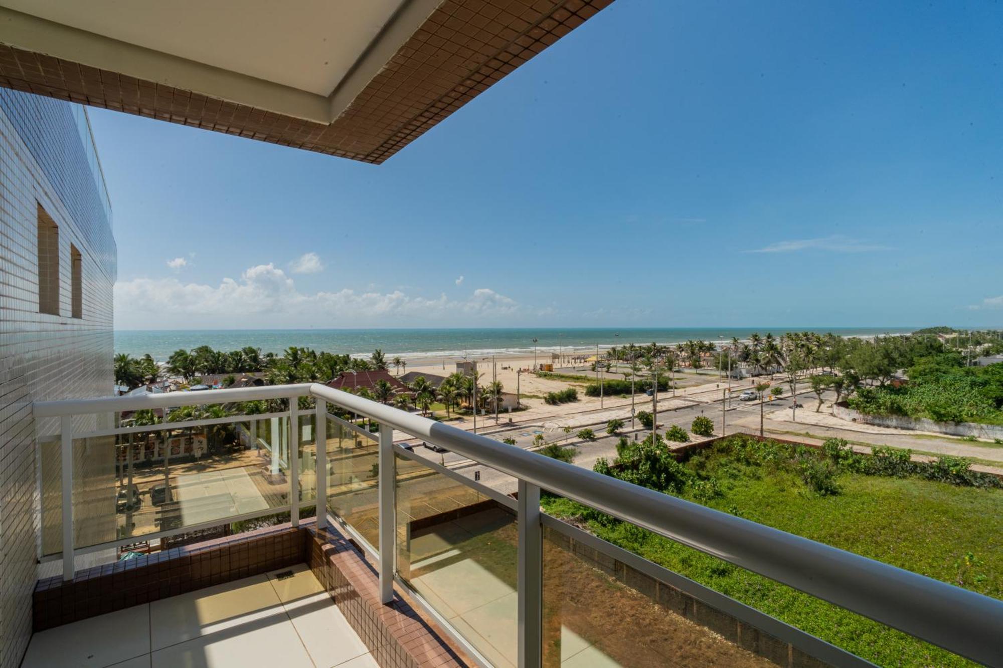 Suite with Side Sea View (2 Adults)