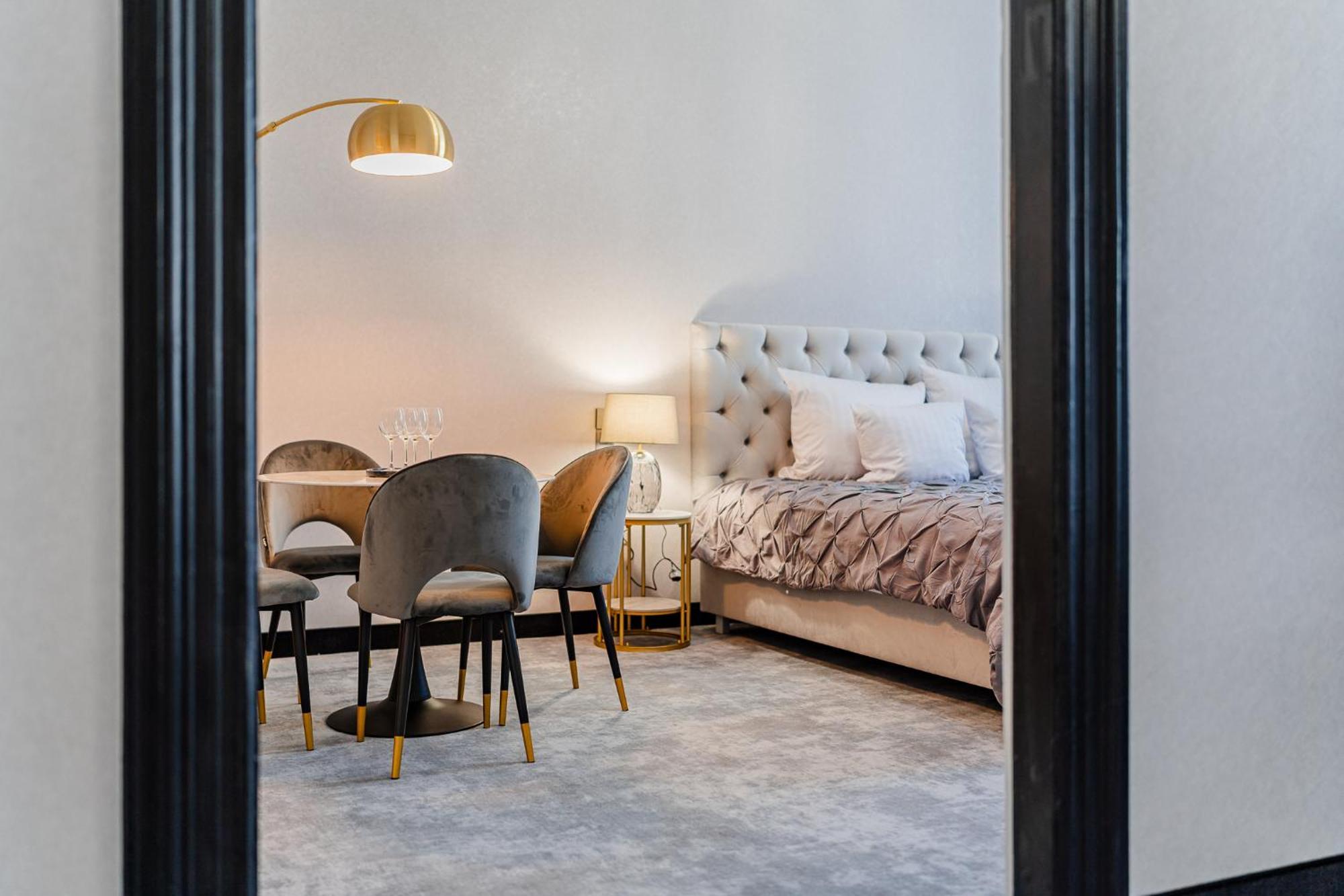 Superior Apartment