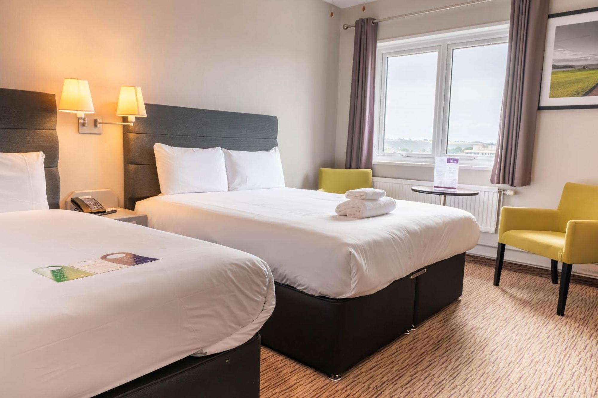 Double Room Single Bed