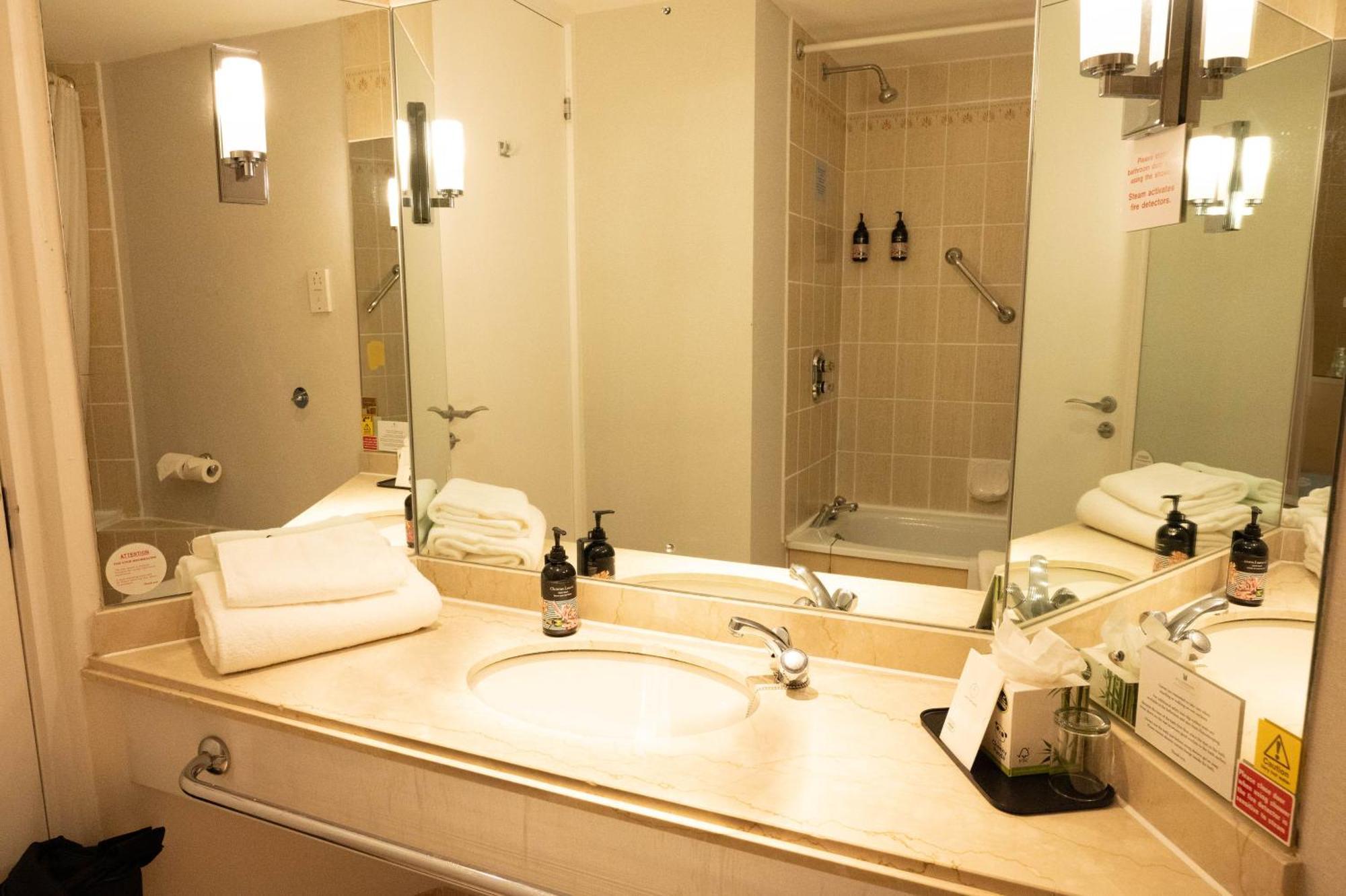 Double Room Single Bed