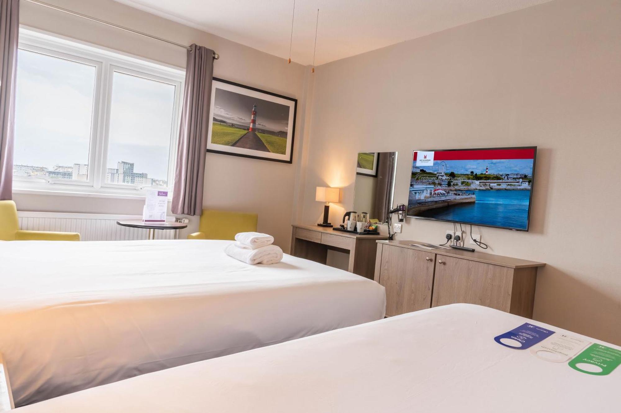 Double Room Single Bed