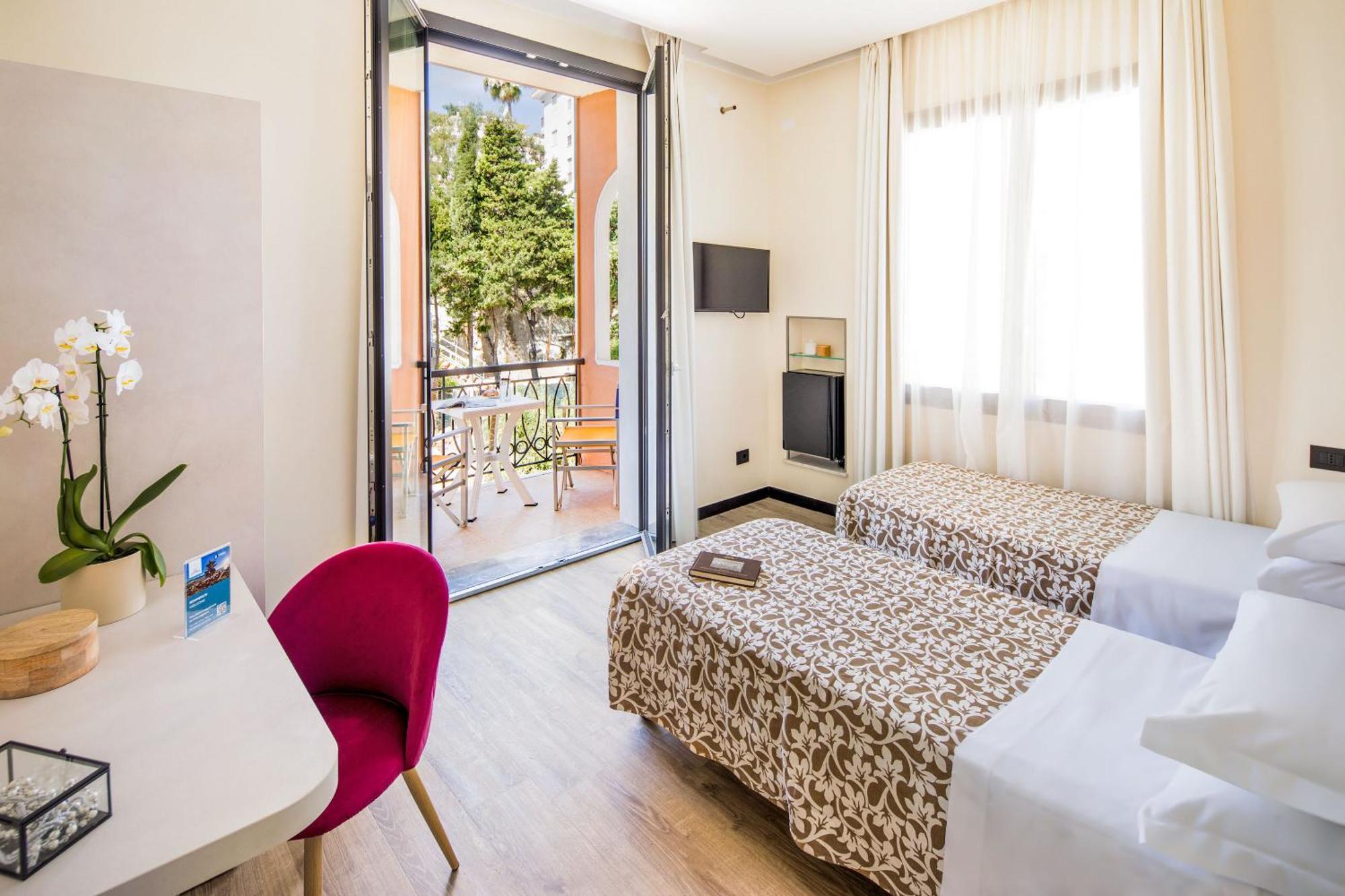 Chambre Double de Luxe avec Vue sur la Colline
