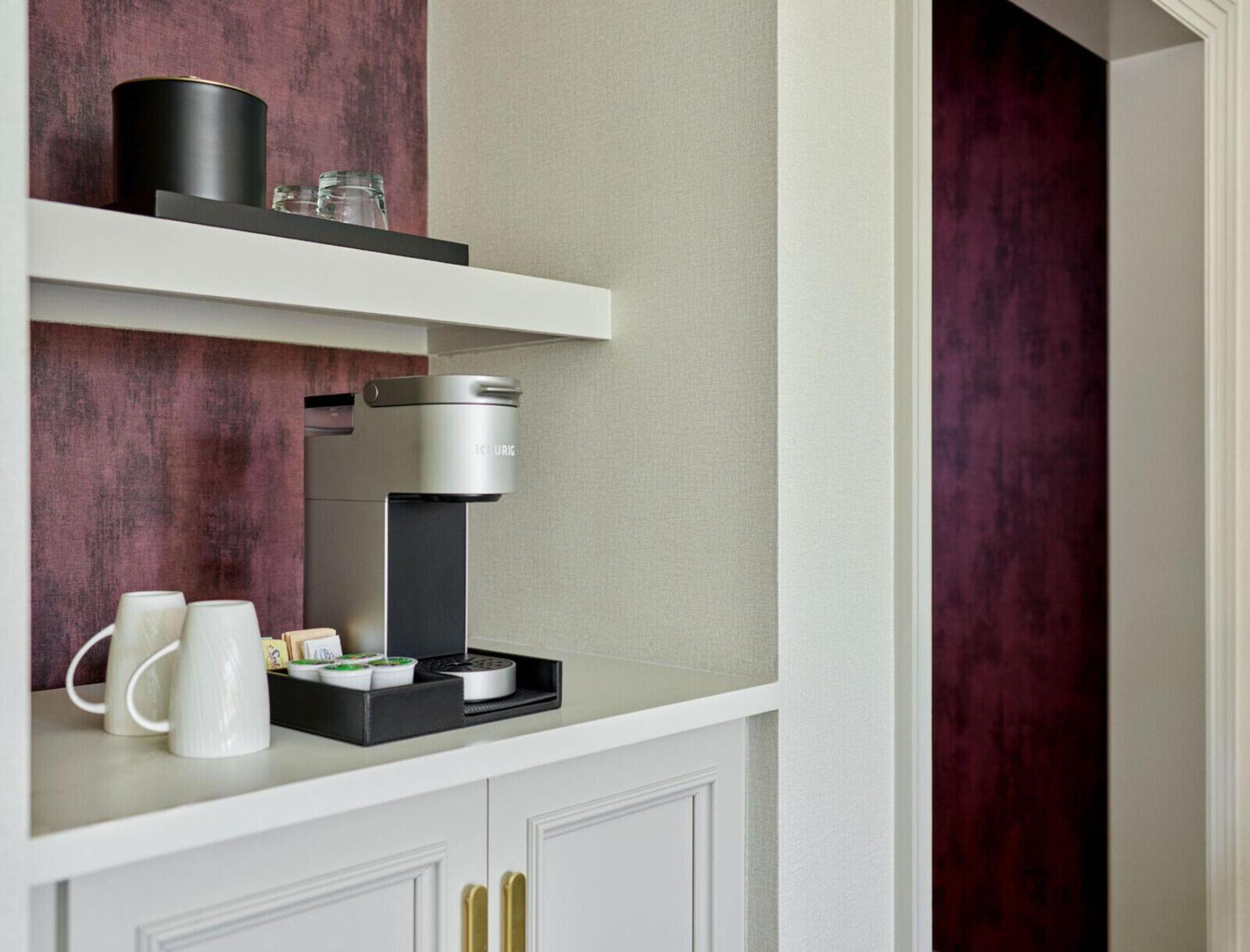 King Room with Roll-In Shower and Terrace - Disability Access/Non-Smoking