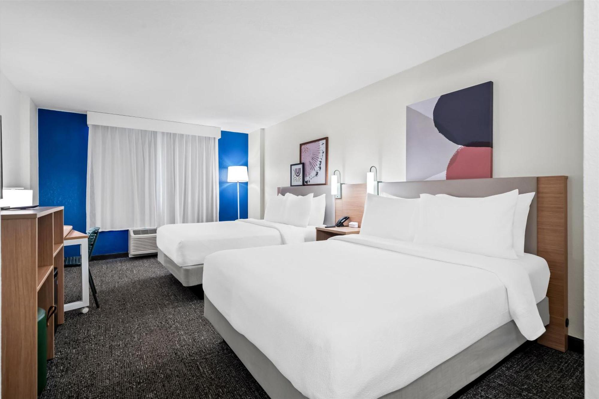 Quarto Queen com 2 Camas Queen-size