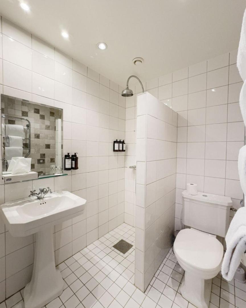 Double or Twin Room with Sea View