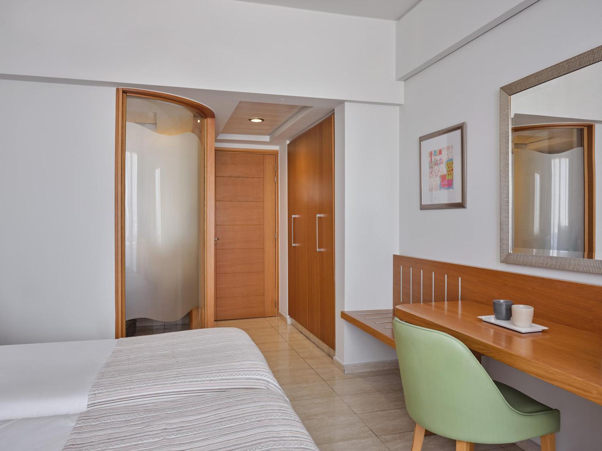 Double Room Pool View