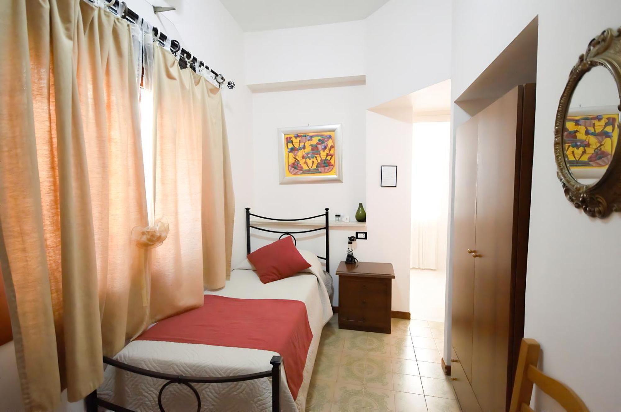 Single Room with Private Bathroom,1698893463:JPEG