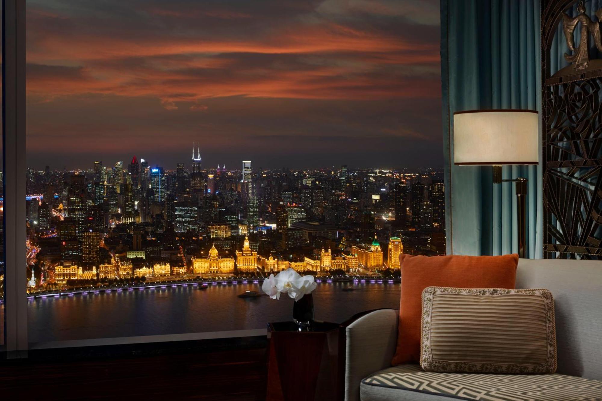 Club Bund View Room,1608295192:JPEG