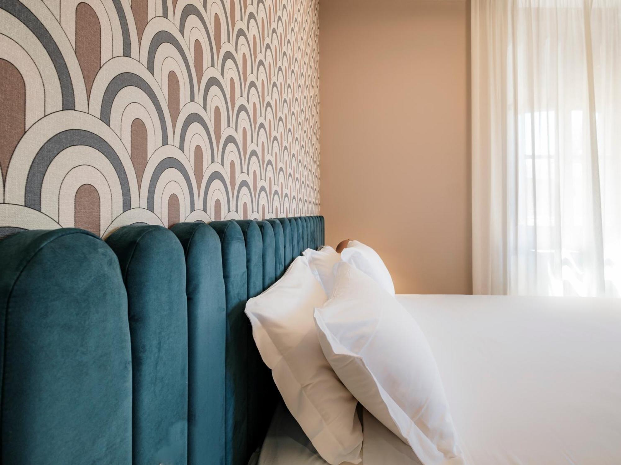 Deluxe Double Room Separate Building