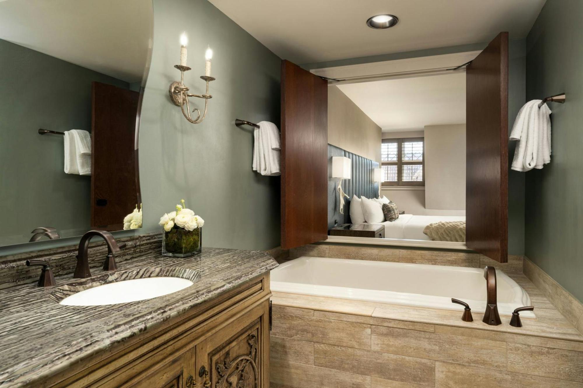 Habitación con cama extragrande - Mansión