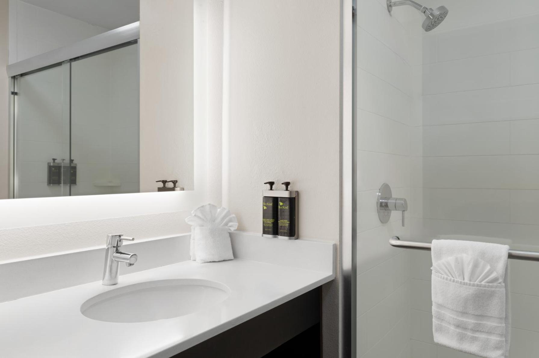 Suite con zona de cocina - 1 cama grande - No fumadores
