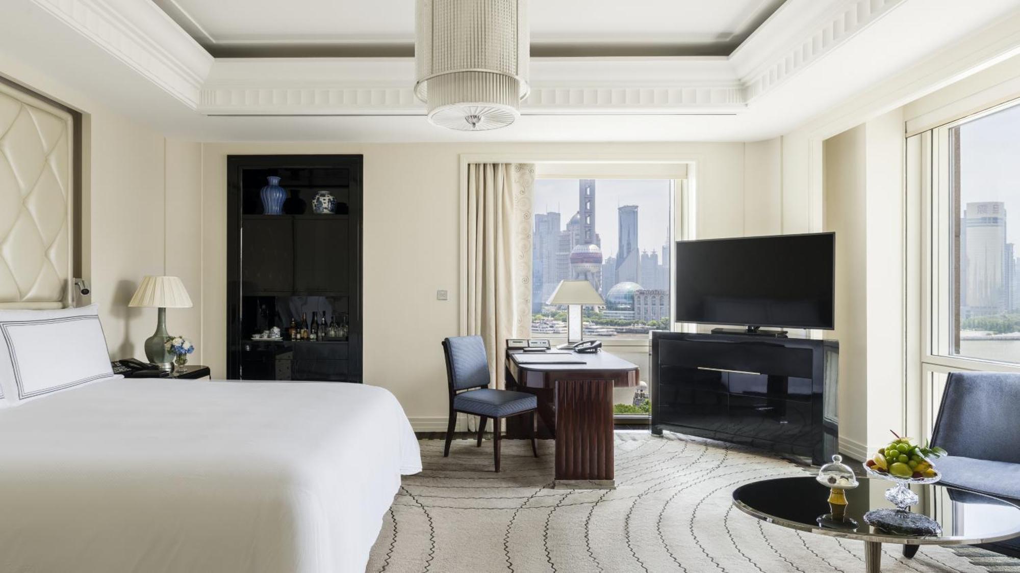 Grand Deluxe River Room