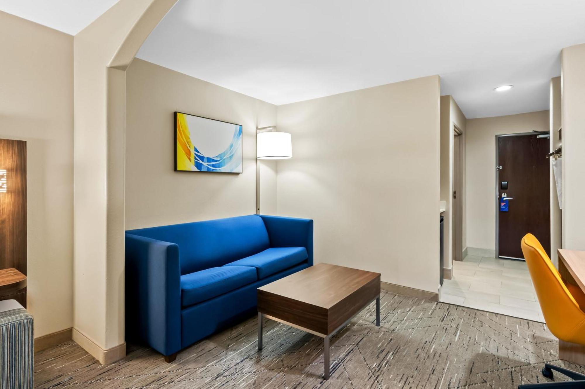 King Suite with Sofa Bed
