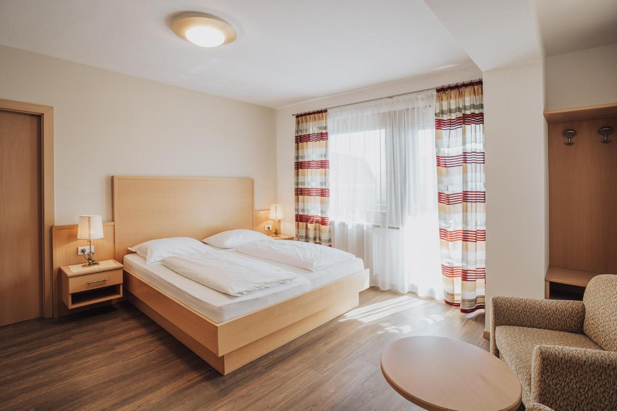 Double Room Mountain View