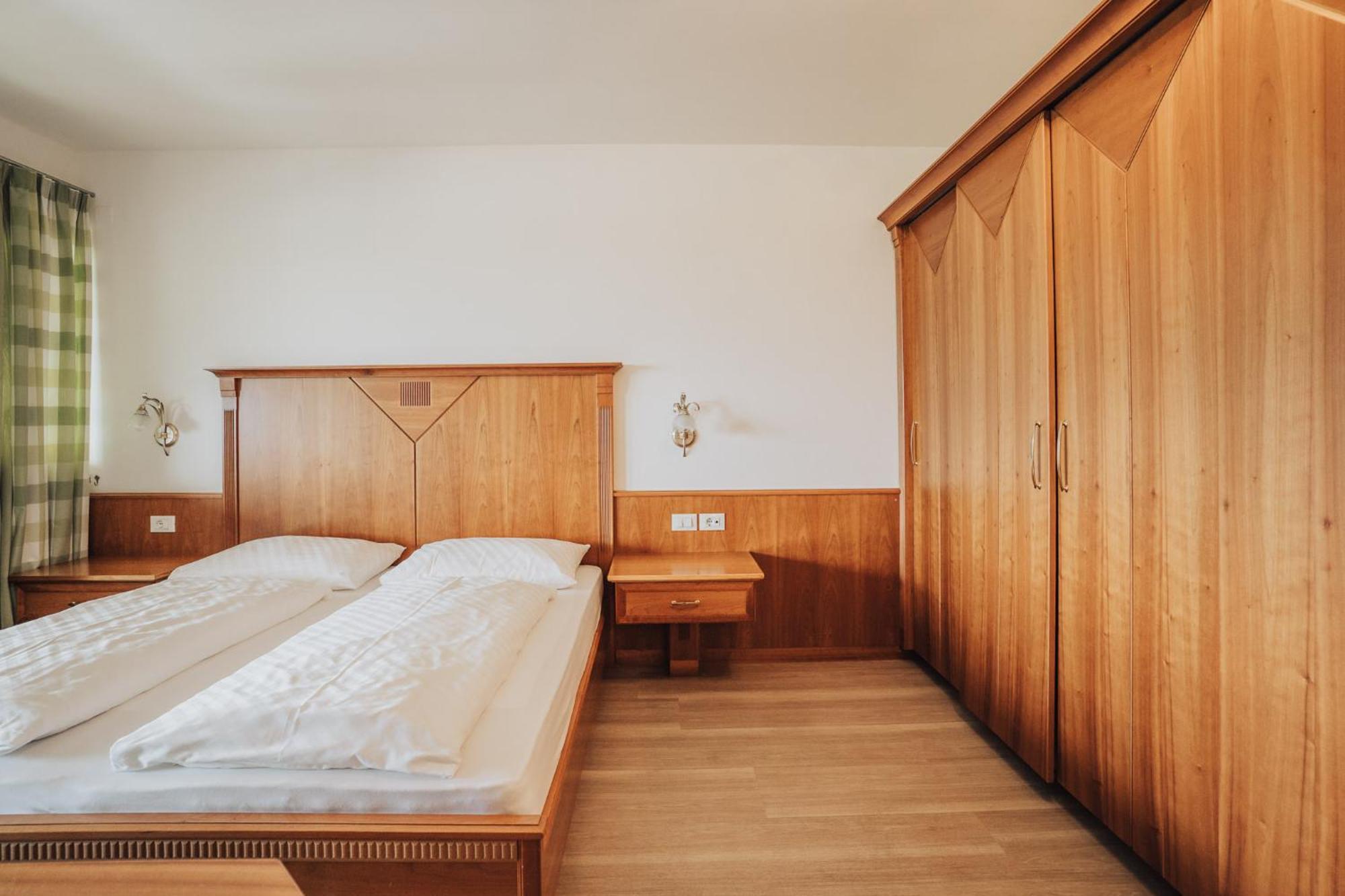 Double Room Mountain View