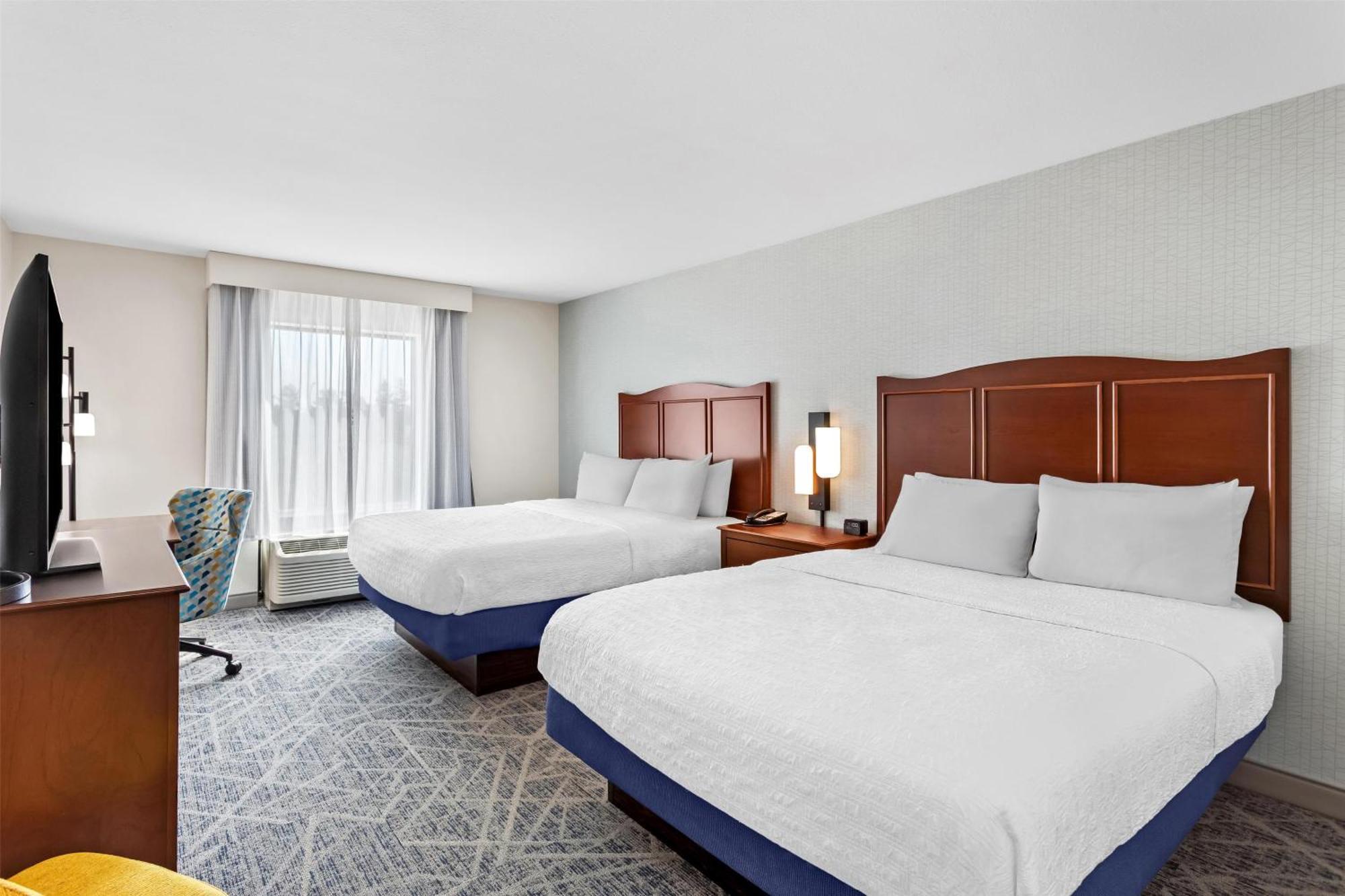 Queen Room with Two Queen Beds (4 Adults)