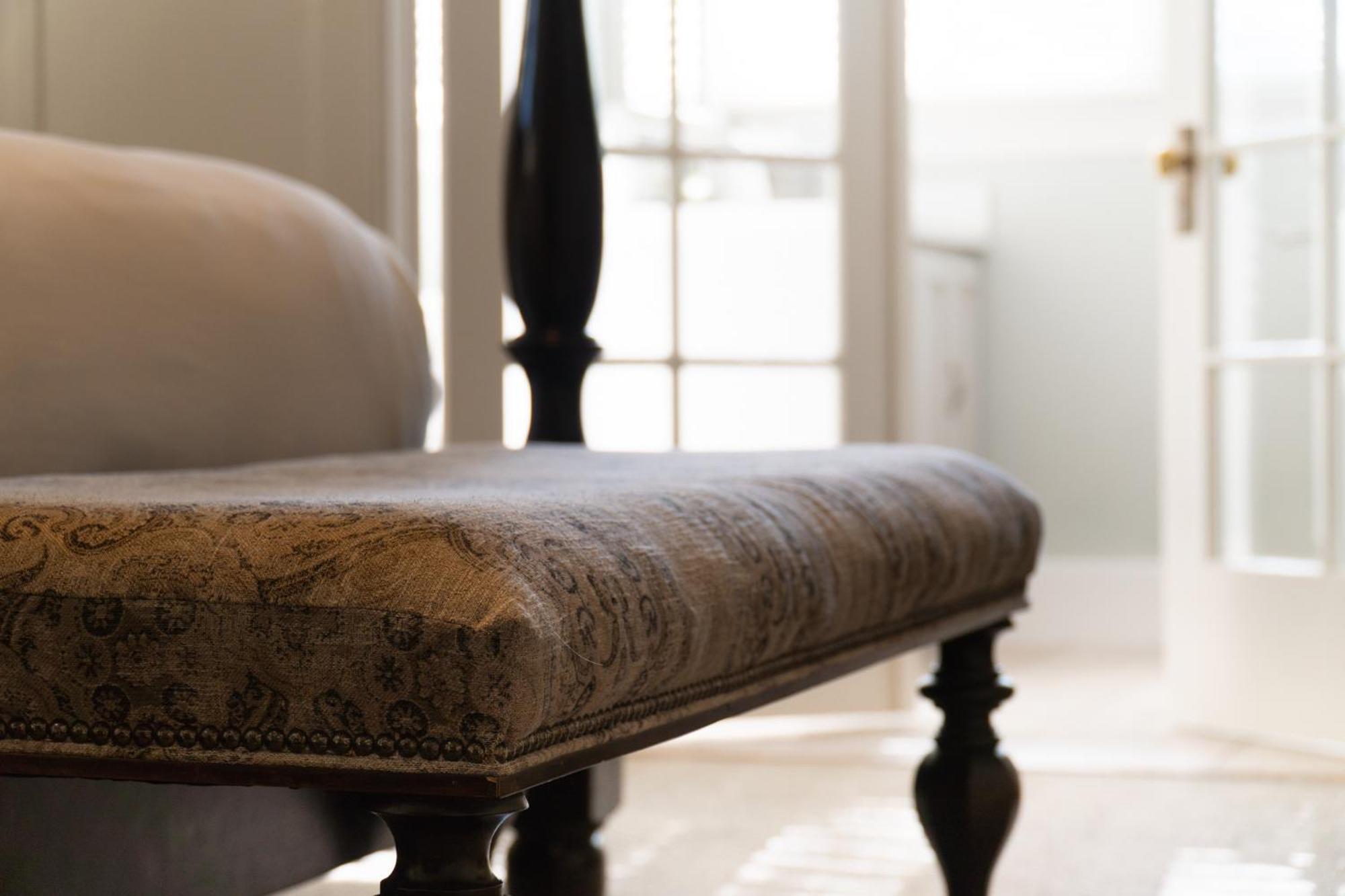 Deluxe Suite with Spa Bath