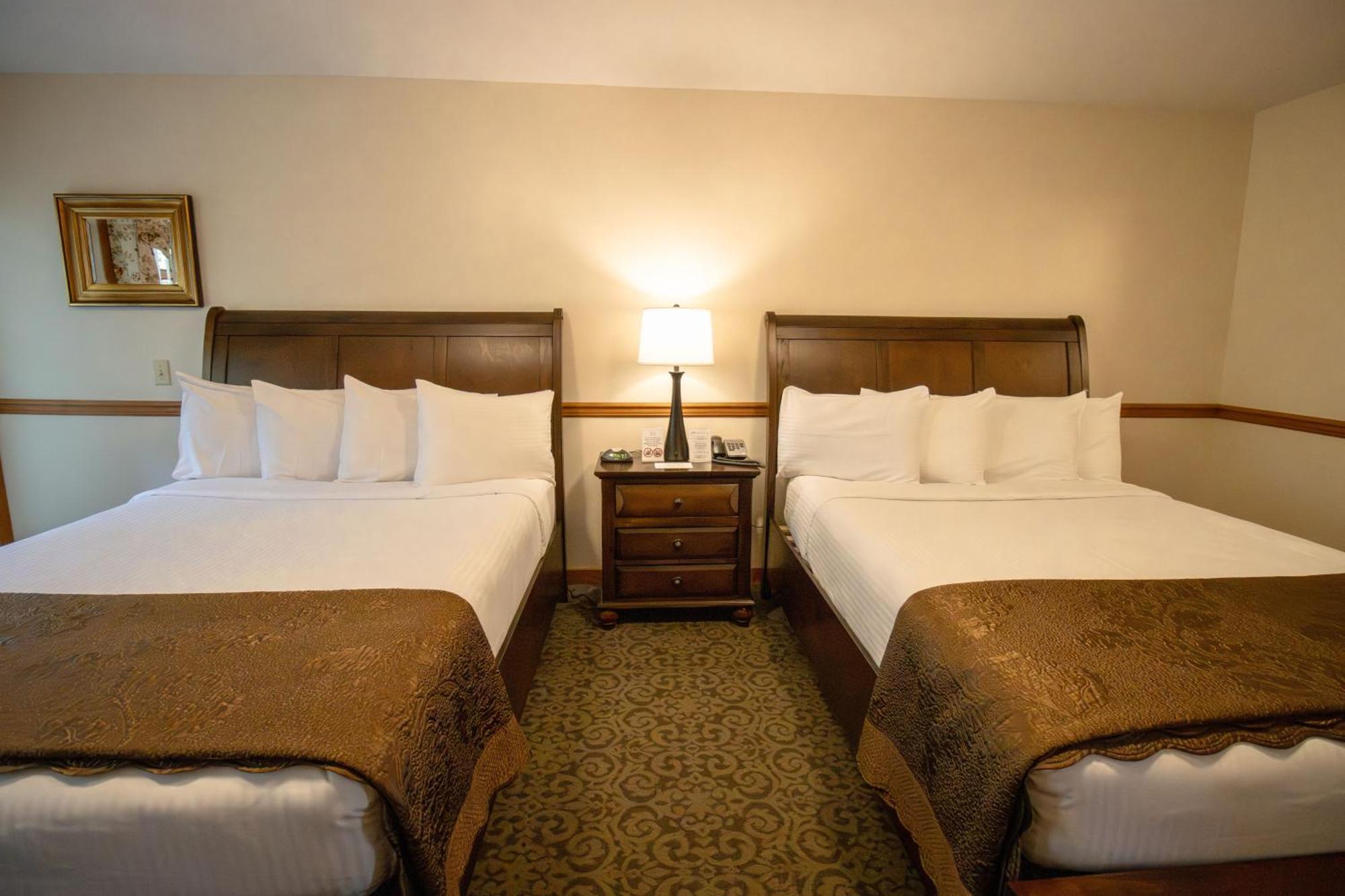 Classic Quadruple Room