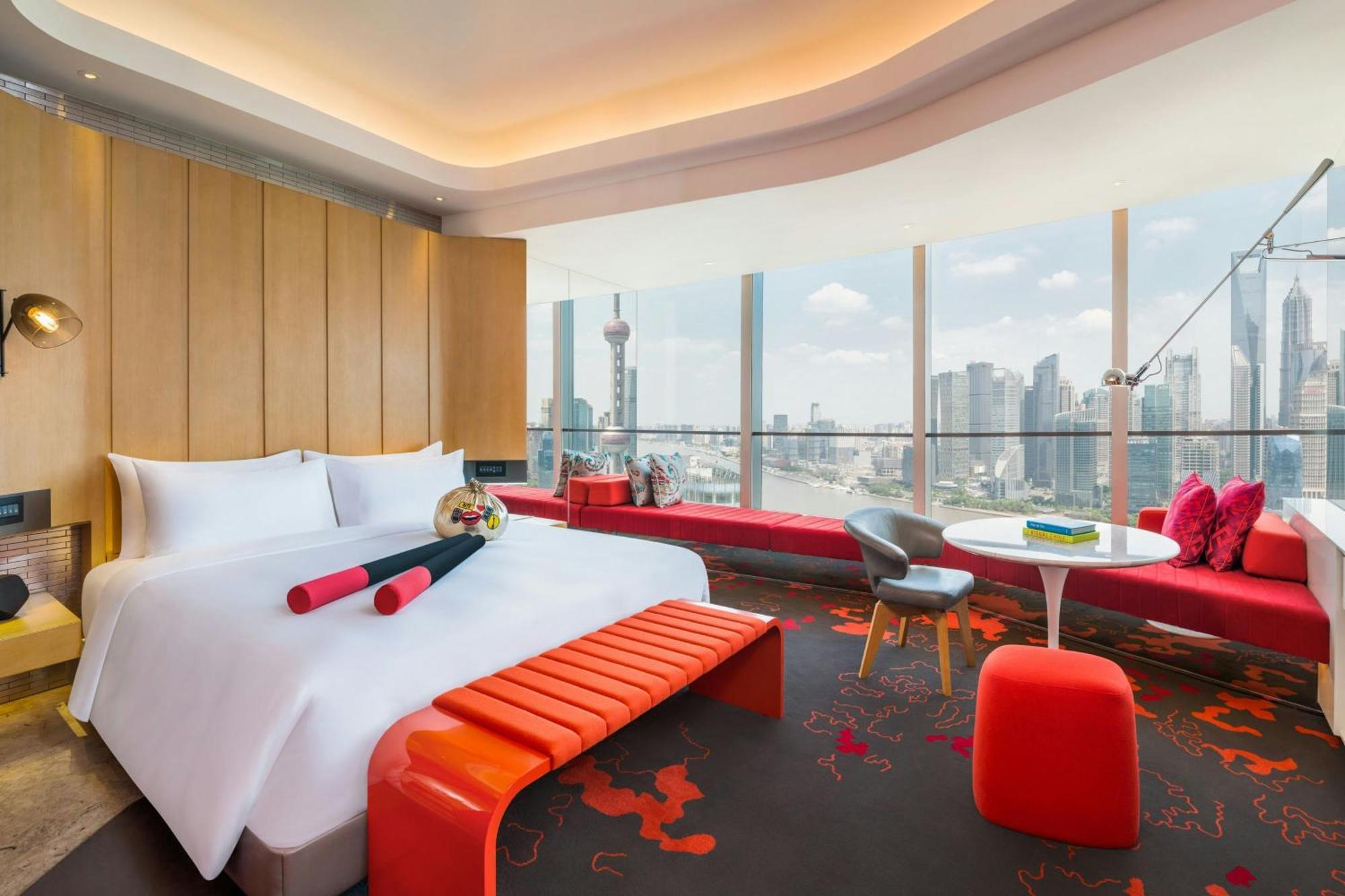 Spectacular Skyline Pearl Tower View King Room