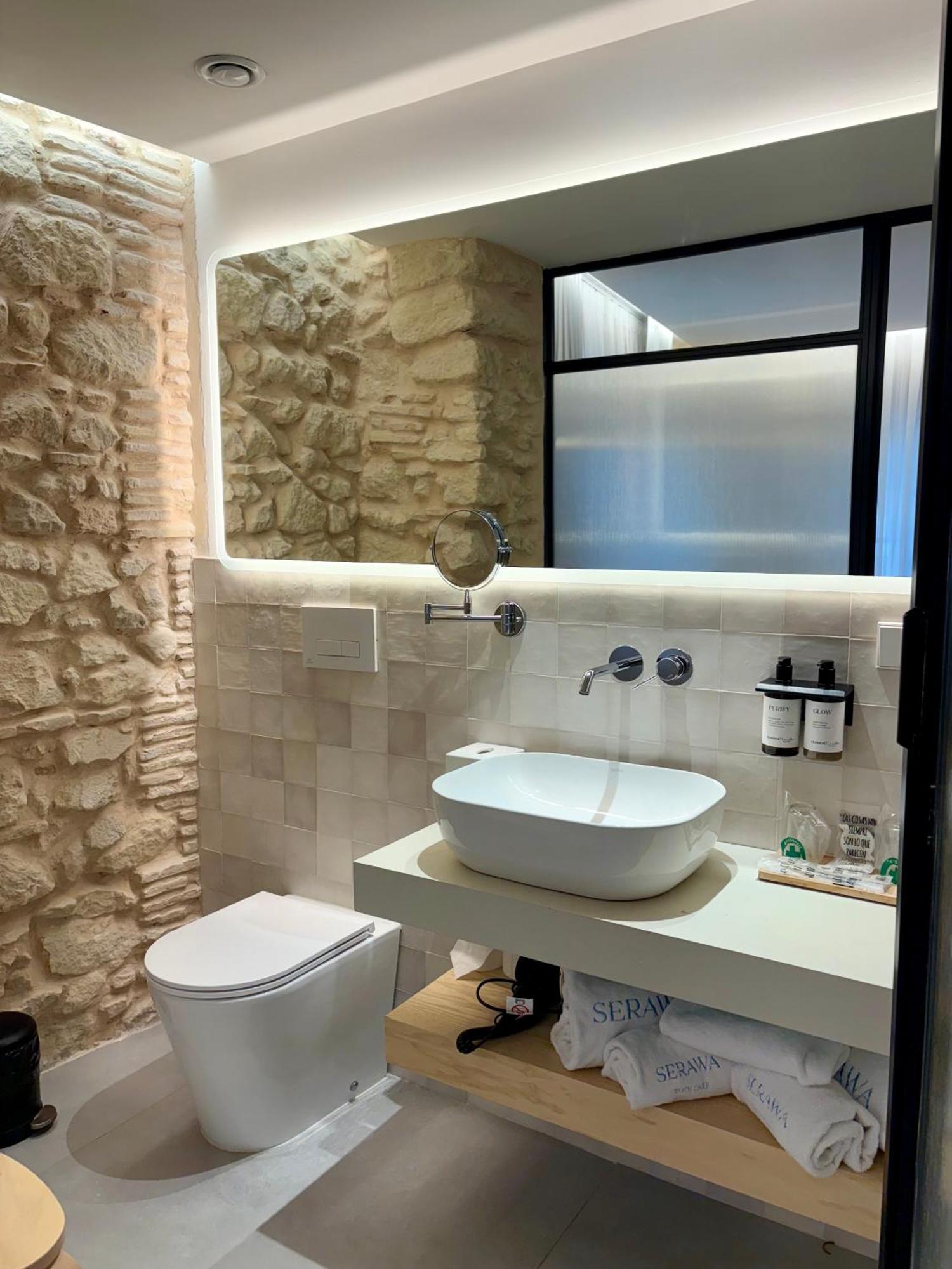 Double or Twin Room Balcony