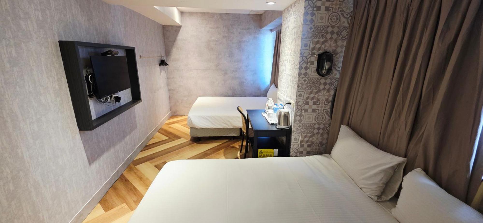 Standard Quadruple Room,1699325542:JPEG