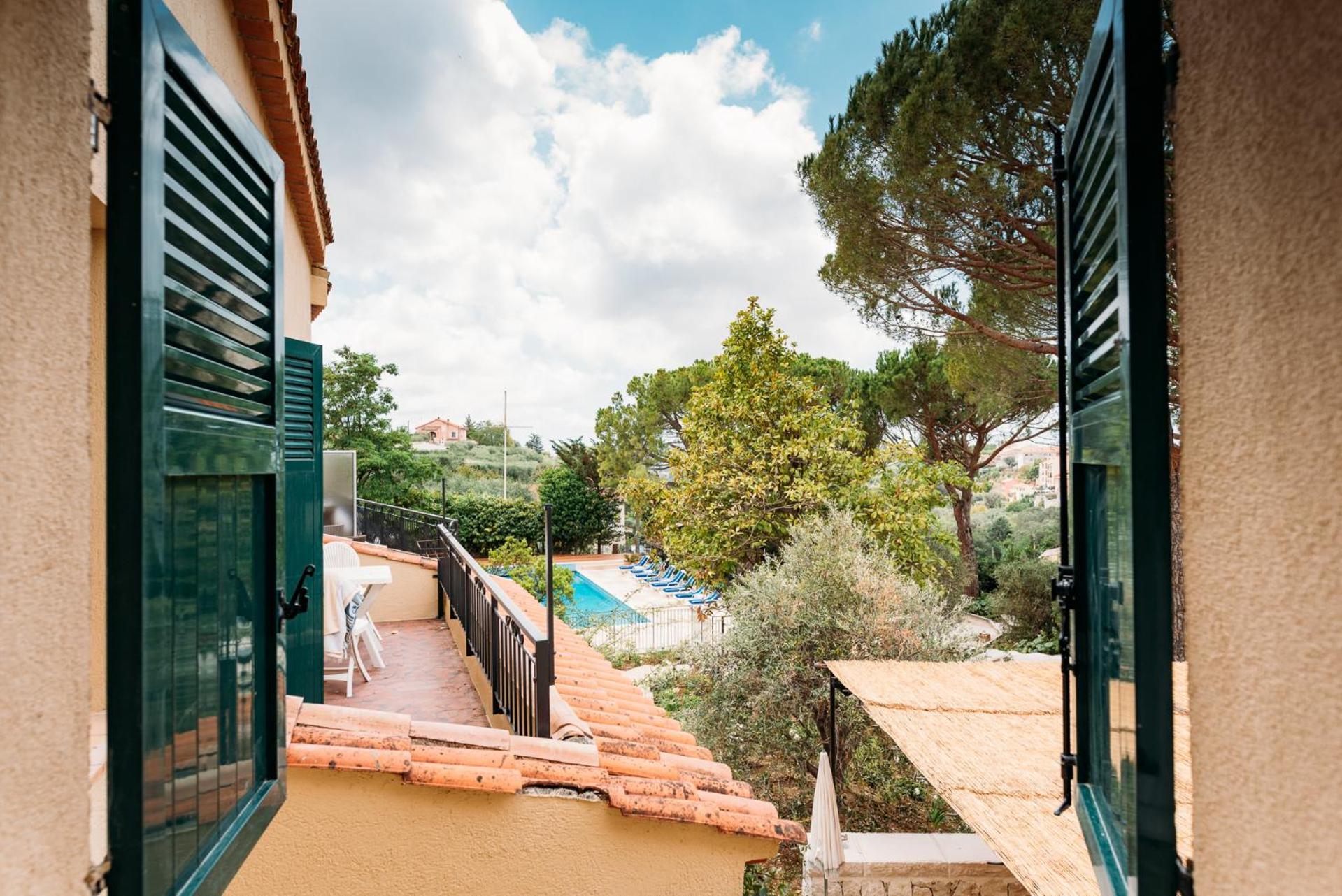 Double Room with Garden View