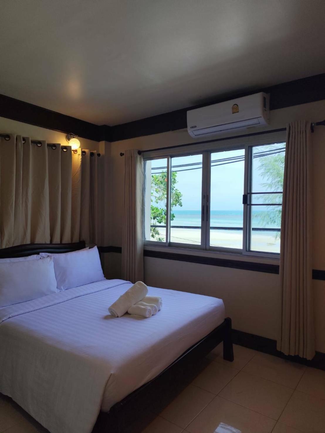 Standard Double Room,1699531595:JPEG