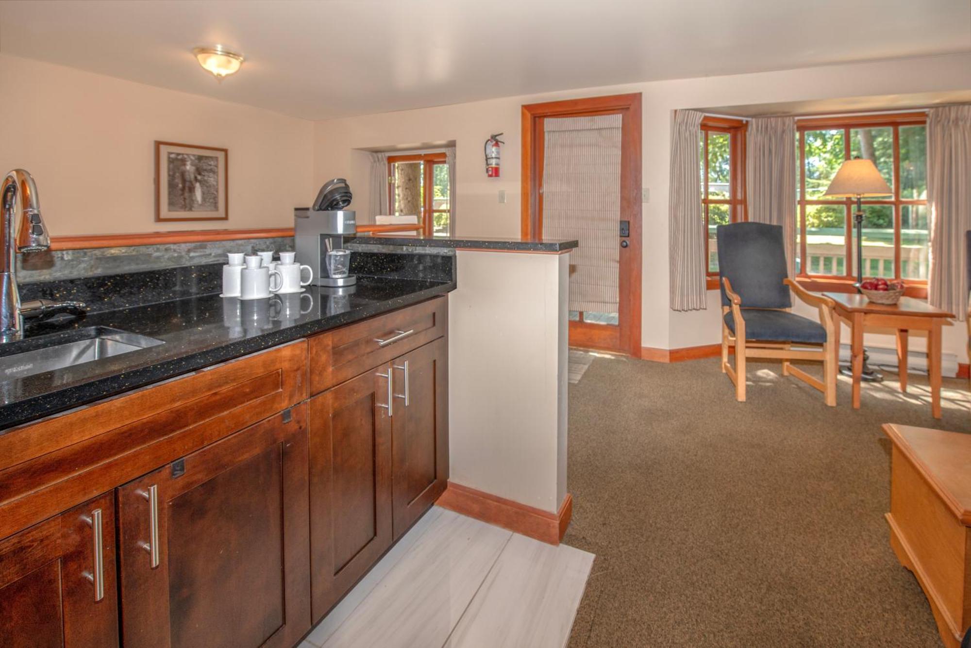 Garden View One-Bedroom Cabin