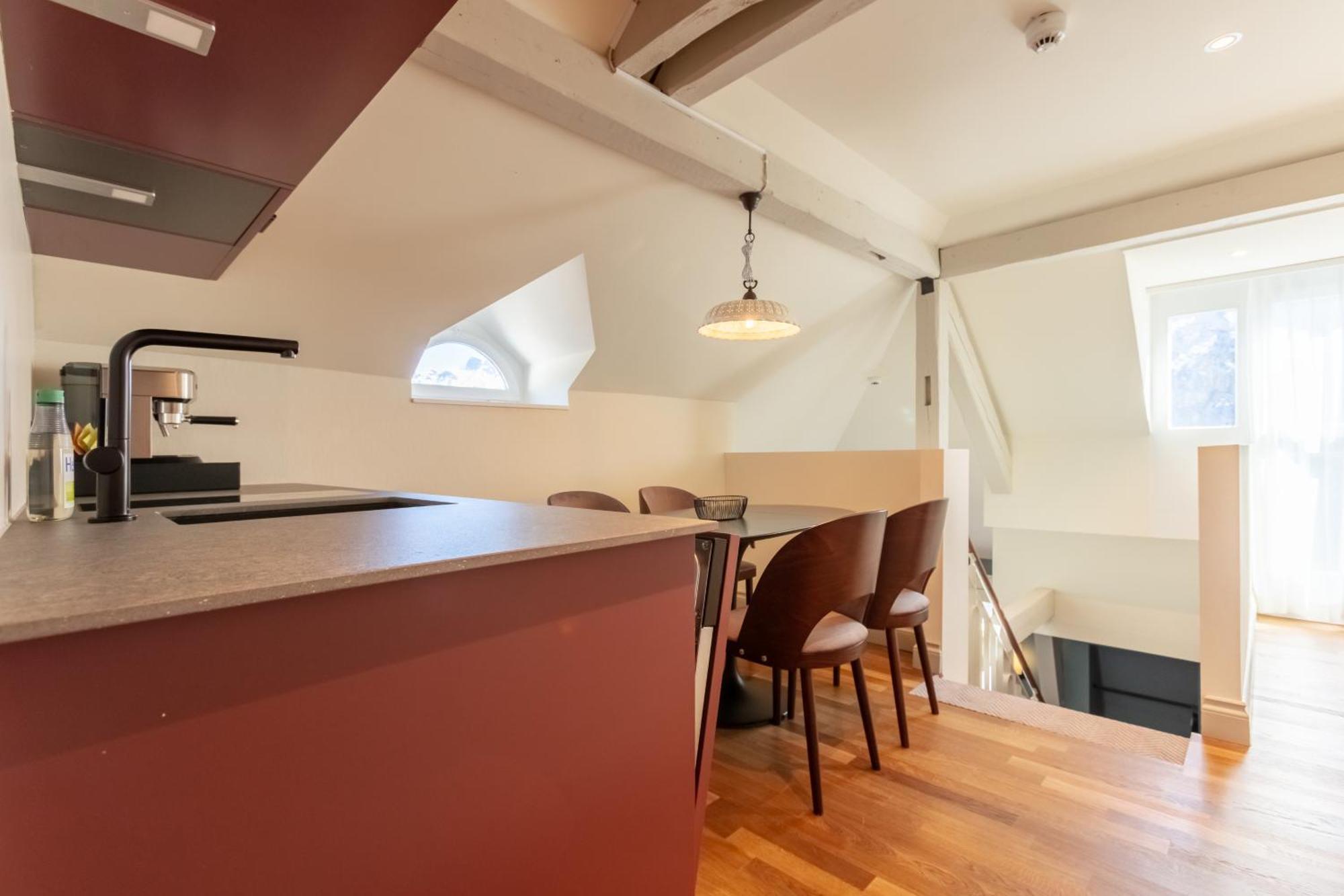 Apartment Split Level