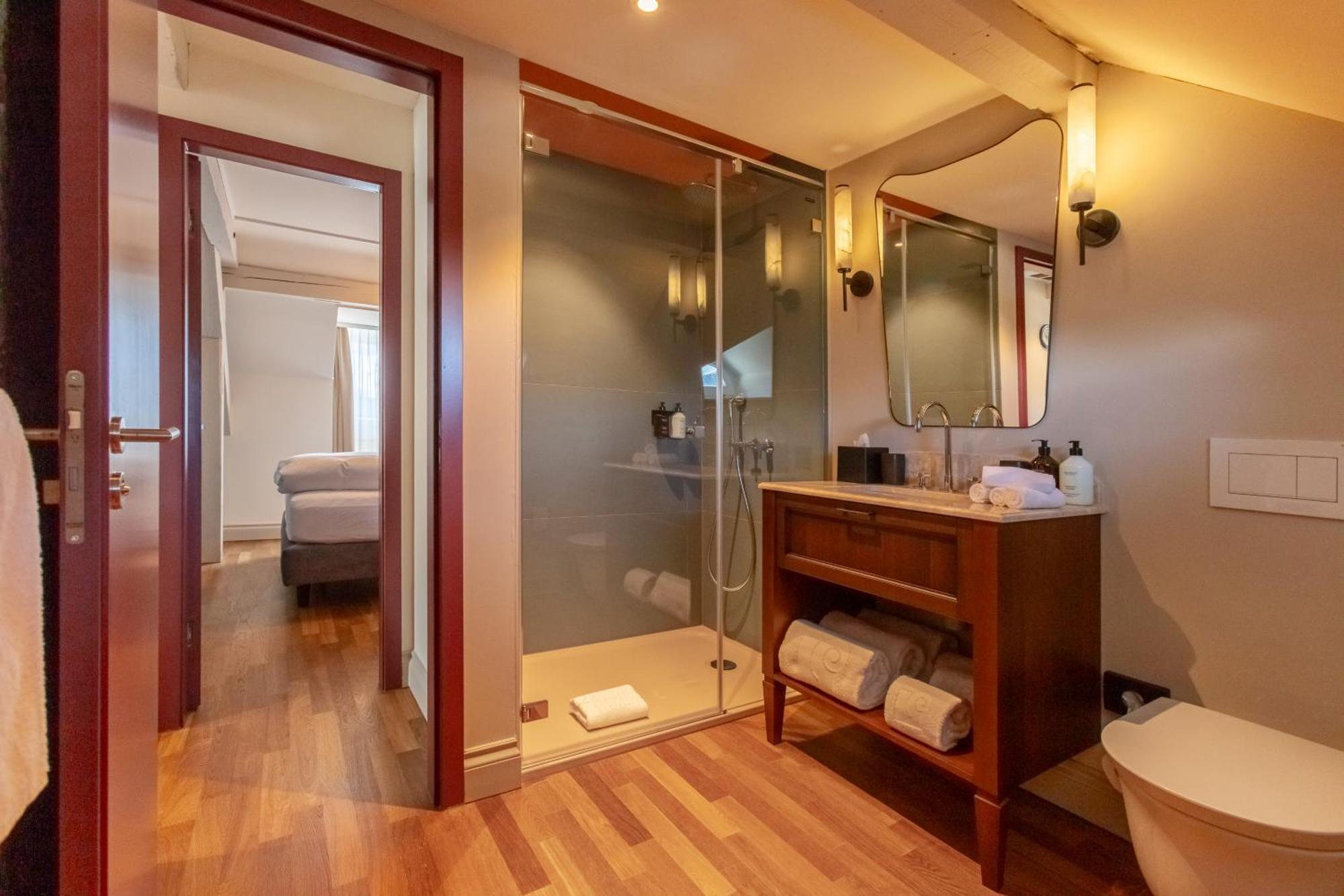 Apartment Split Level