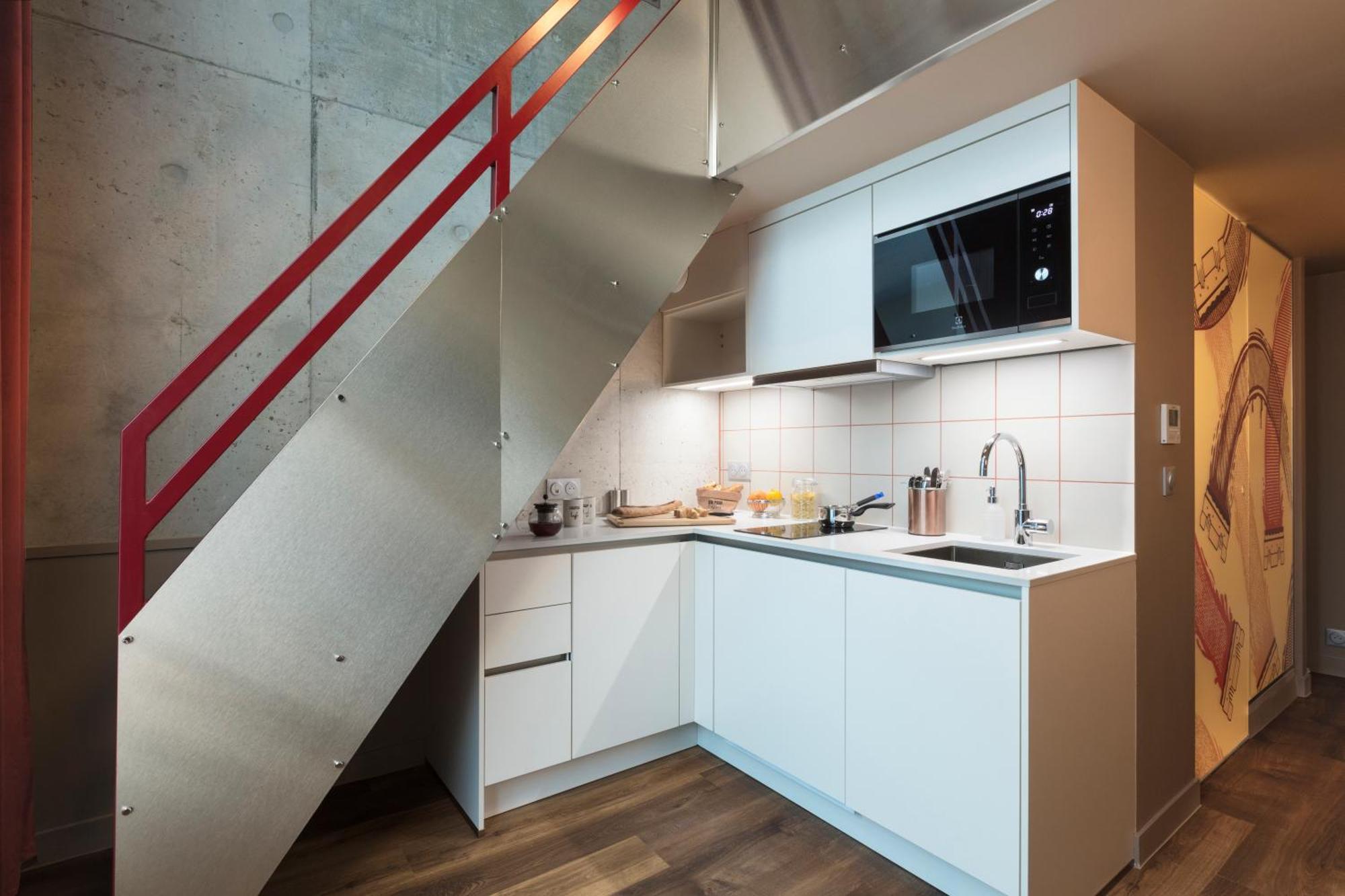 Level up Plus Duplex Studio