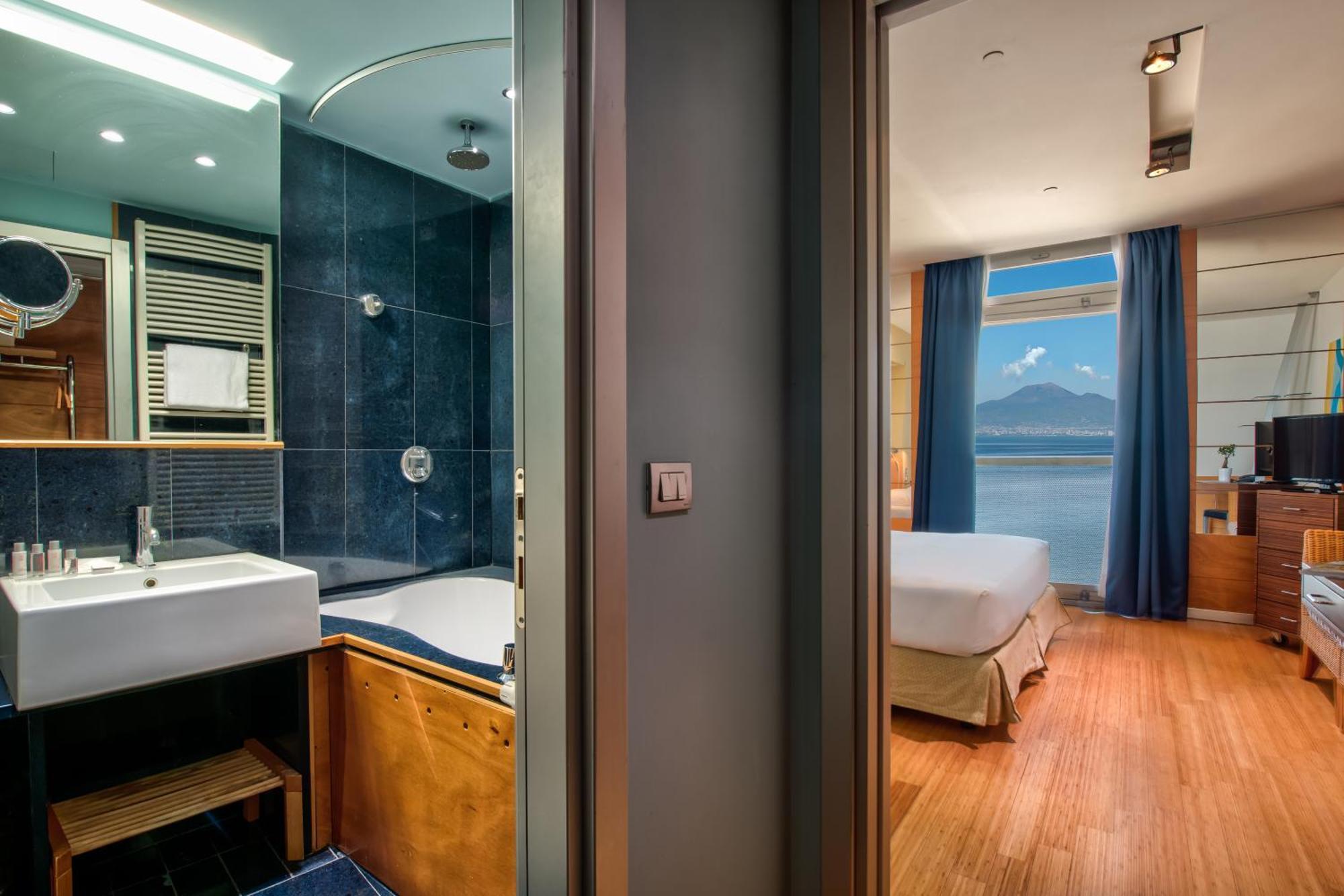 Standard Double or Twin Room with Sea View