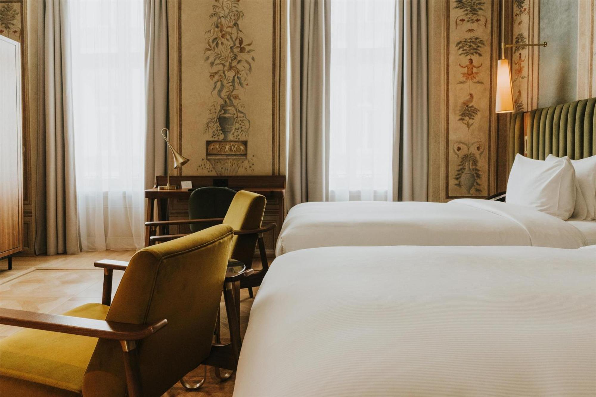 Double Room Two Double Beds Historic
