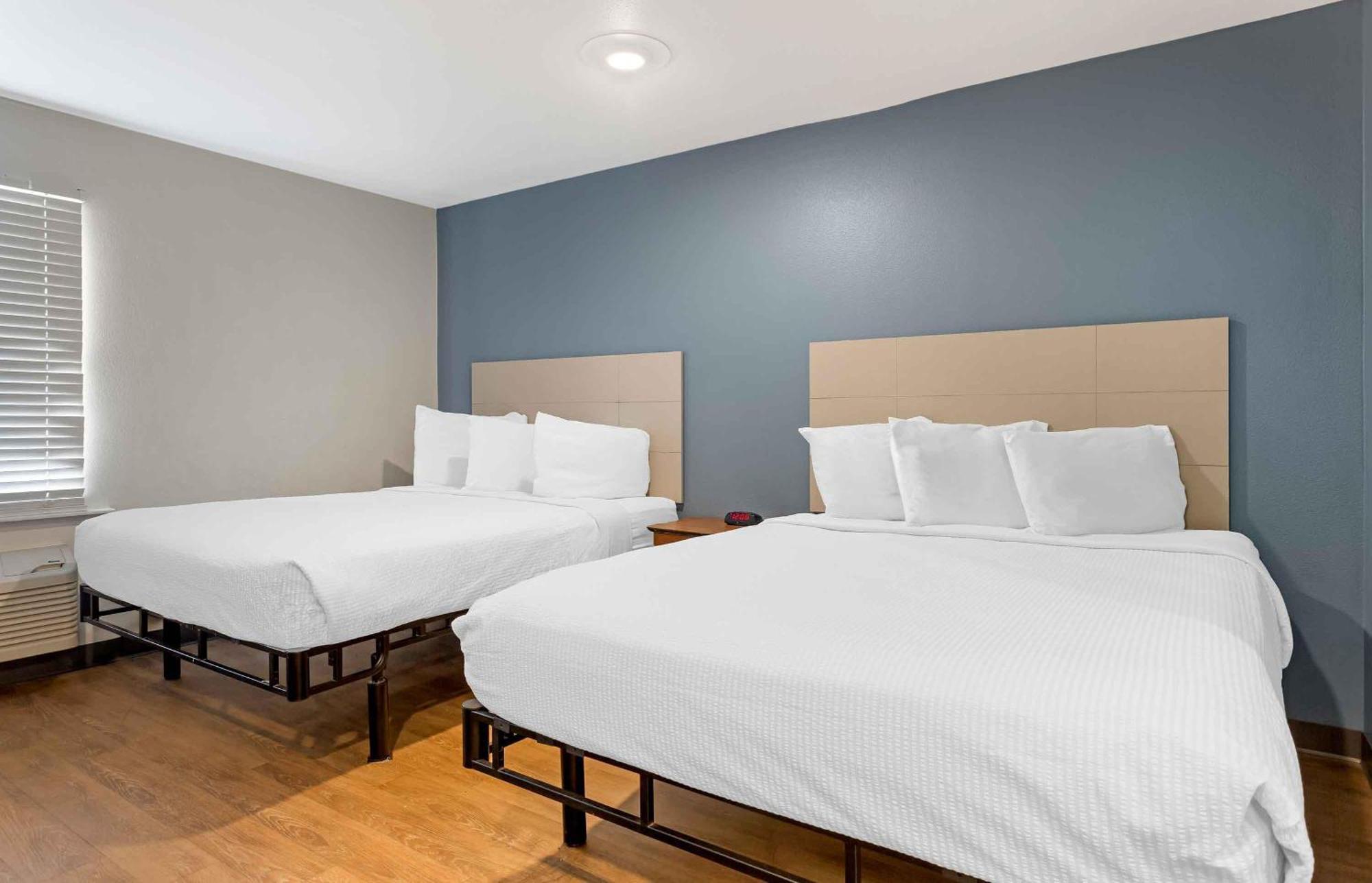 2 Full Beds | Non-Smoking Kitchen